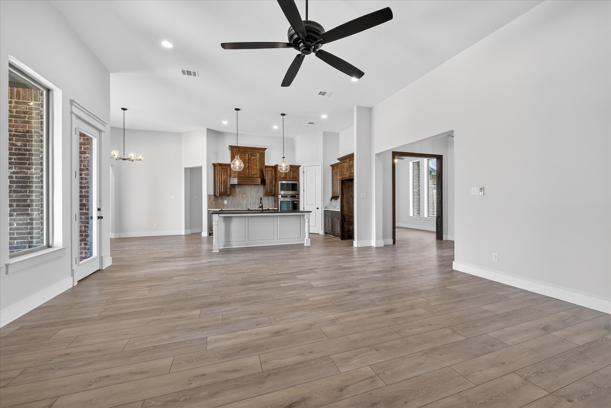 517 Longhorn Drive Springtown TX 76082