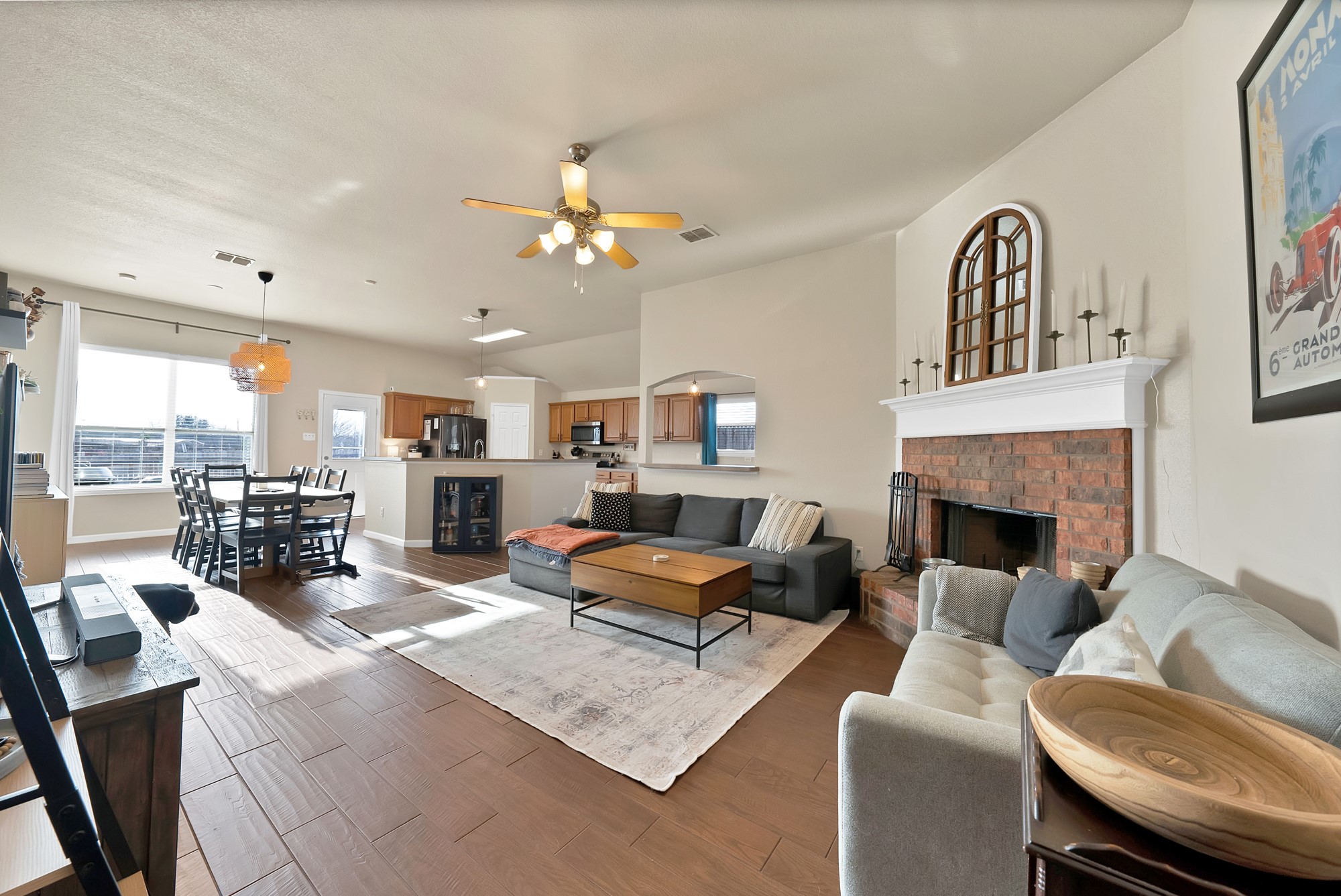 7426 Lake Front Trail Arlington TX 76002