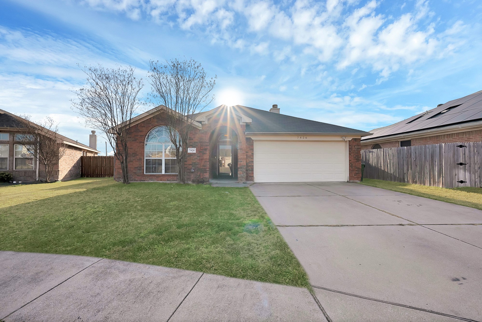 7426 Lake Front Trail Arlington TX 76002