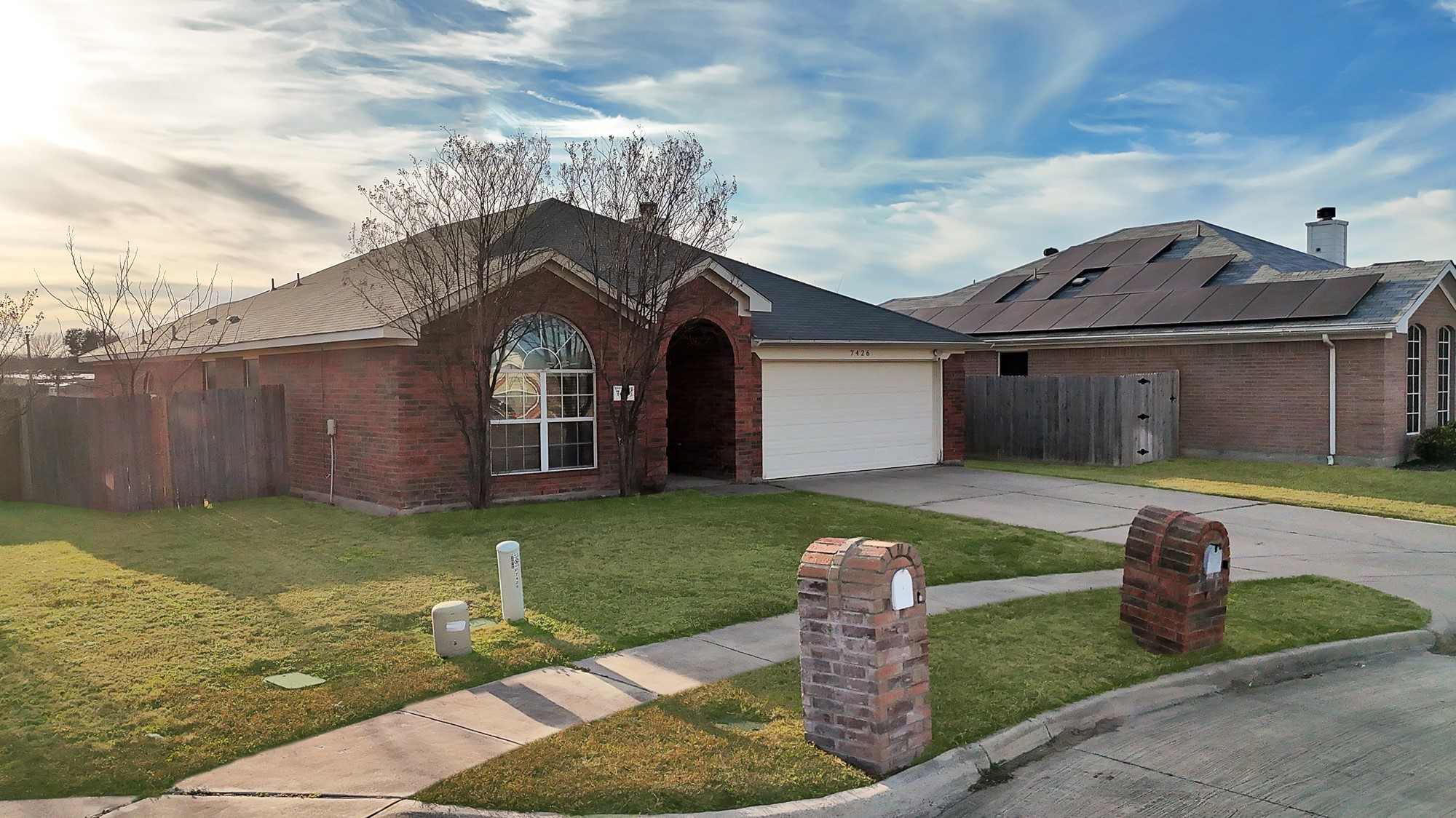 7426 Lake Front Trail Arlington TX 76002