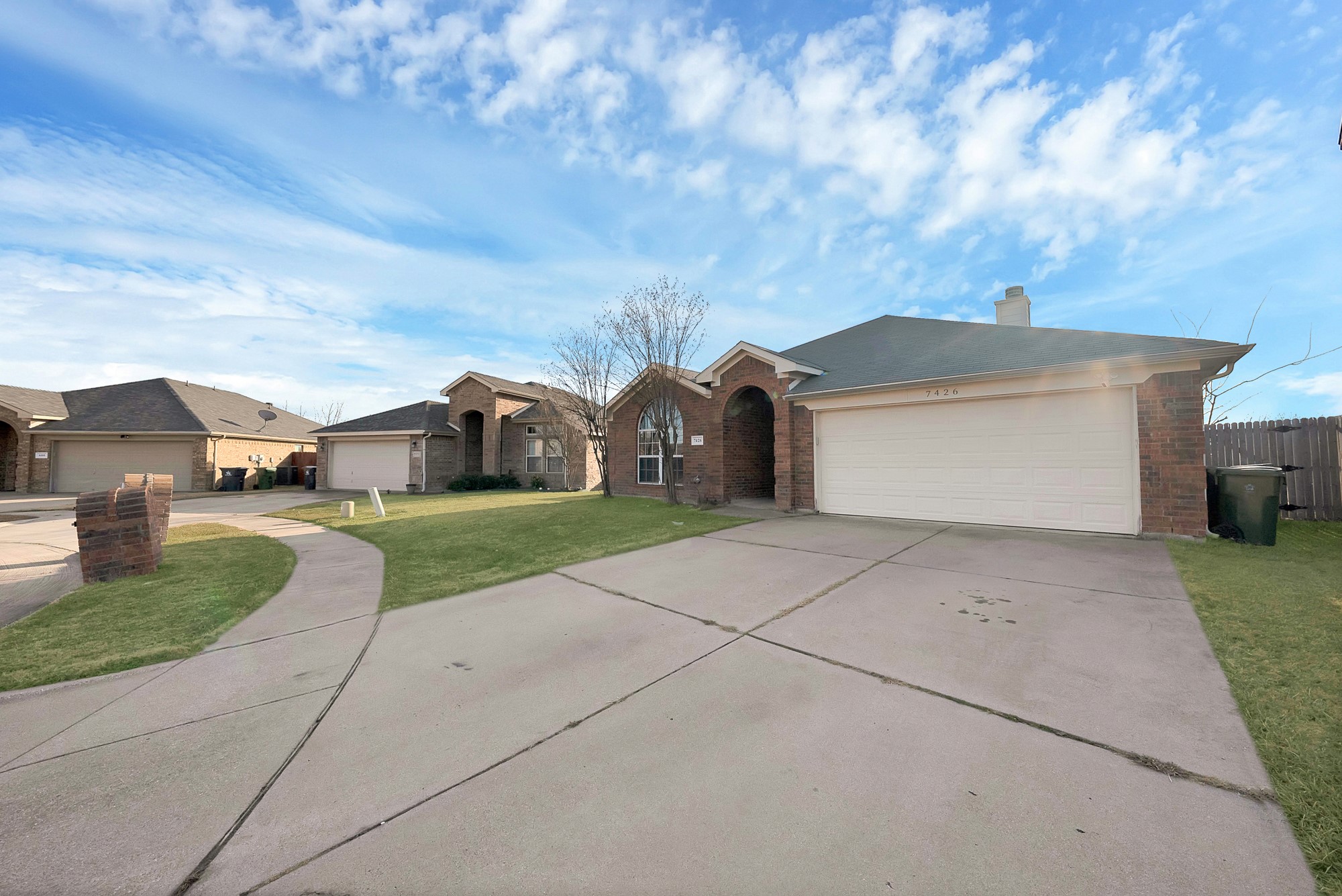 7426 Lake Front Trail Arlington TX 76002