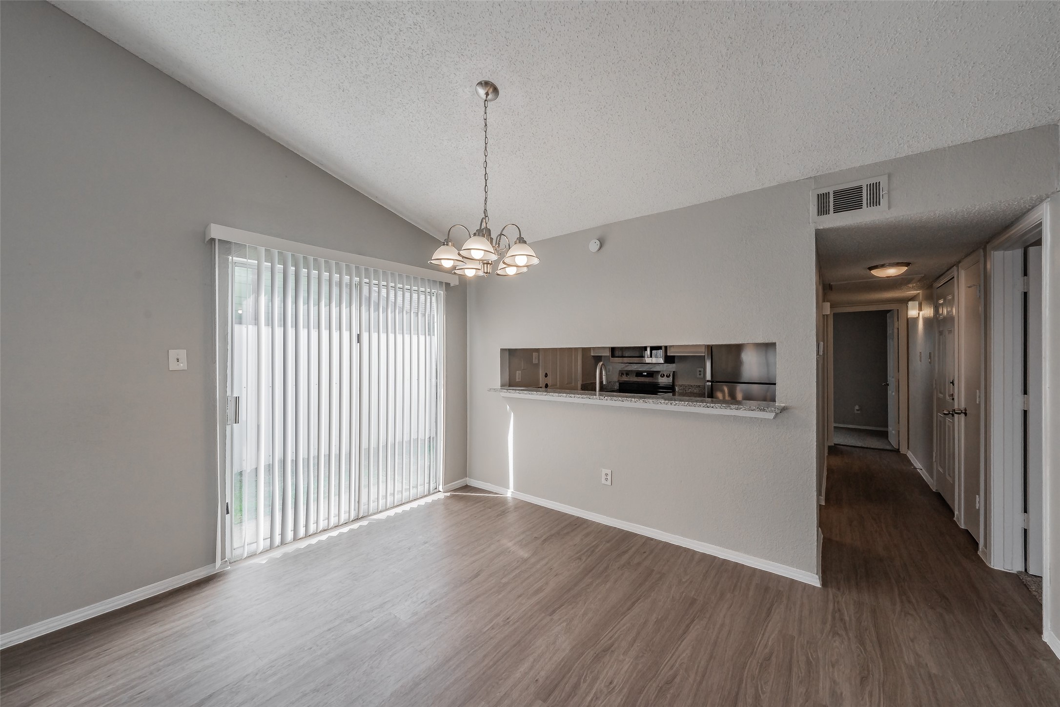 2286 Nantucket Village Circle Dallas TX 75227