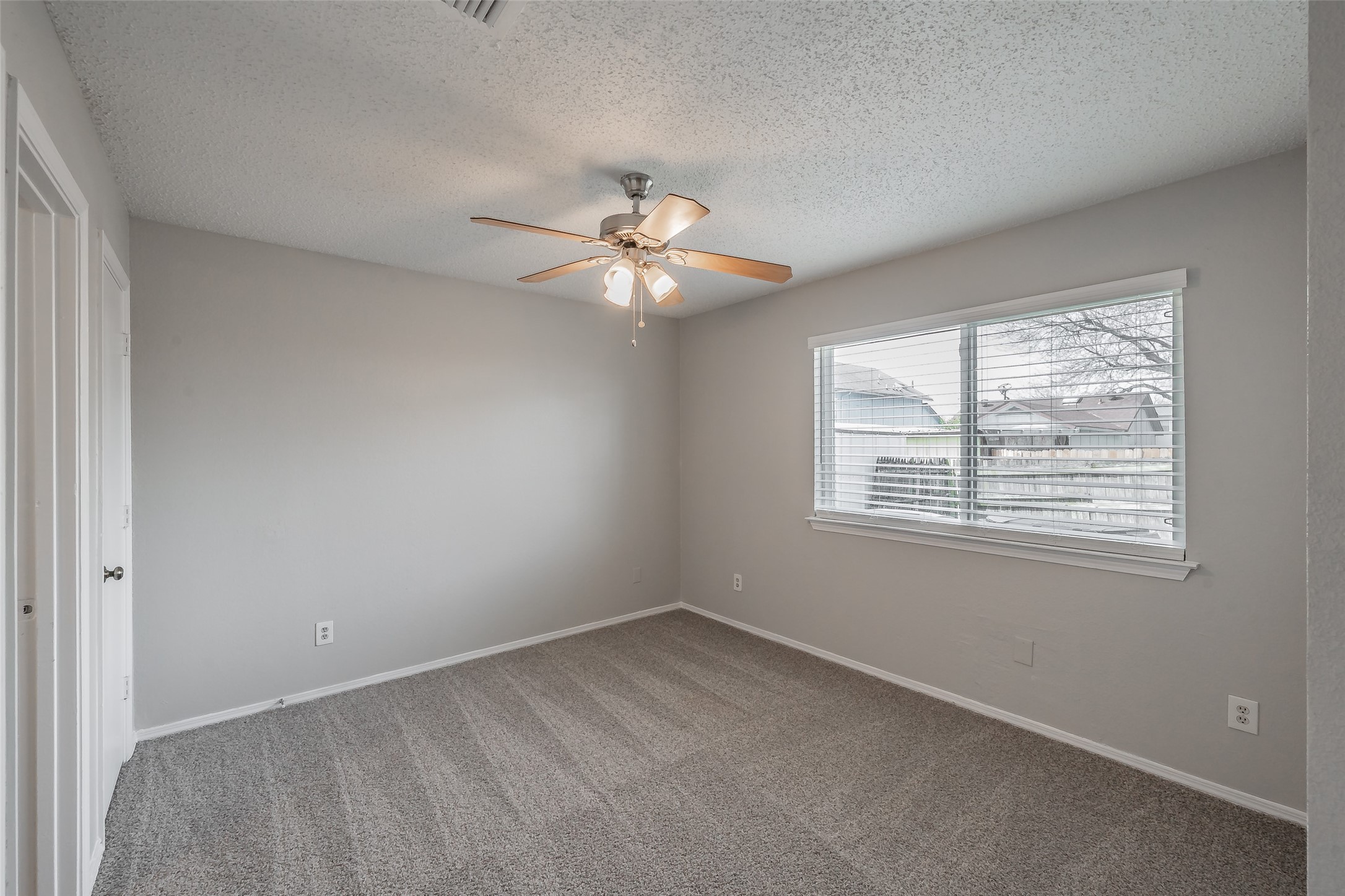 2286 Nantucket Village Circle Dallas TX 75227