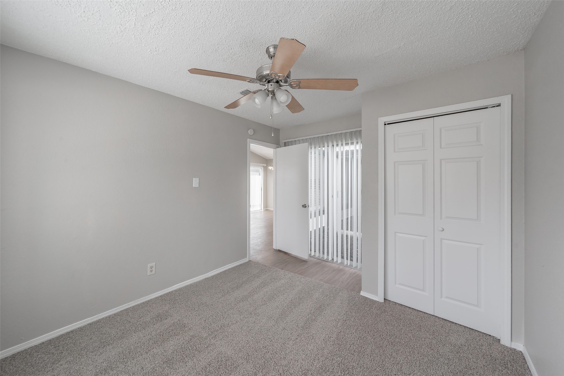 2286 Nantucket Village Circle Dallas TX 75227