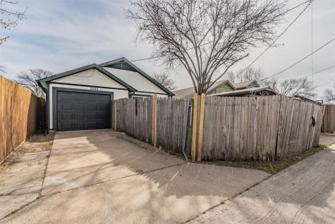 2286 Nantucket Village Circle Dallas TX 75227