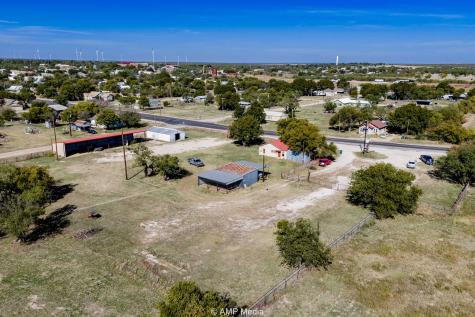 507 E Chestnut Throckmorton TX 76483