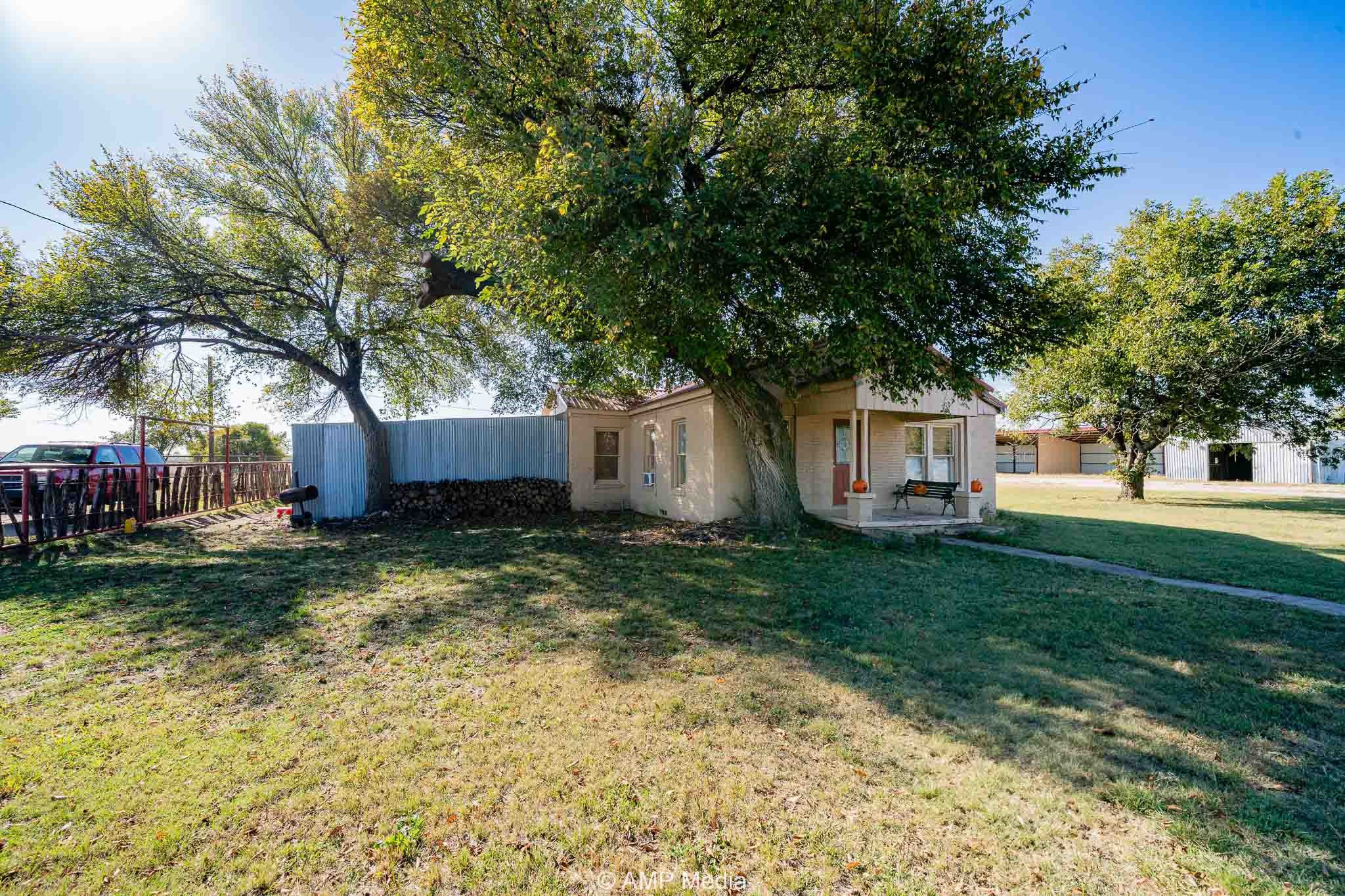 507 E Chestnut Throckmorton TX 76483
