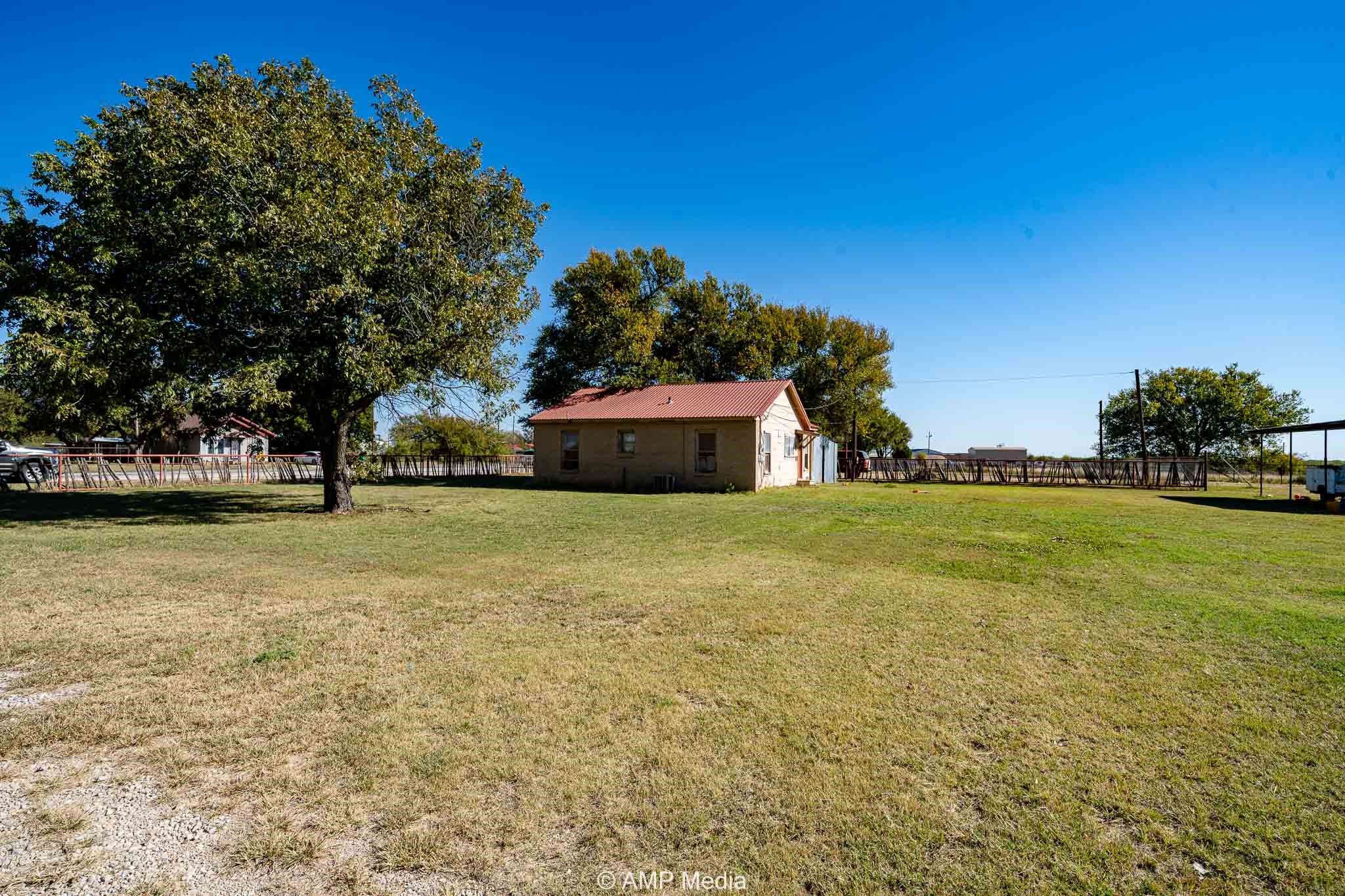 507 E Chestnut Throckmorton TX 76483