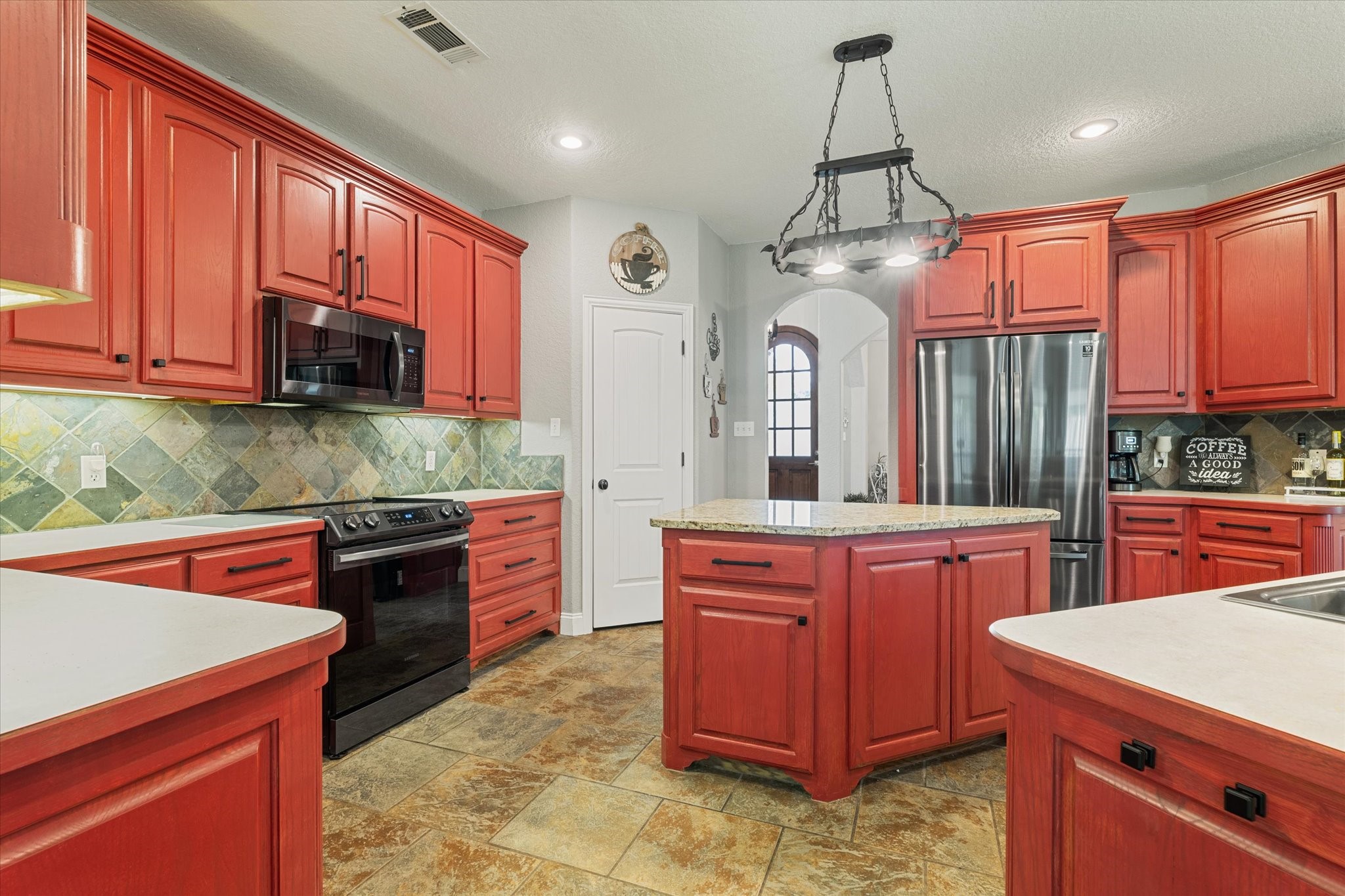117 Ashlyn Court Whitesboro TX 76273