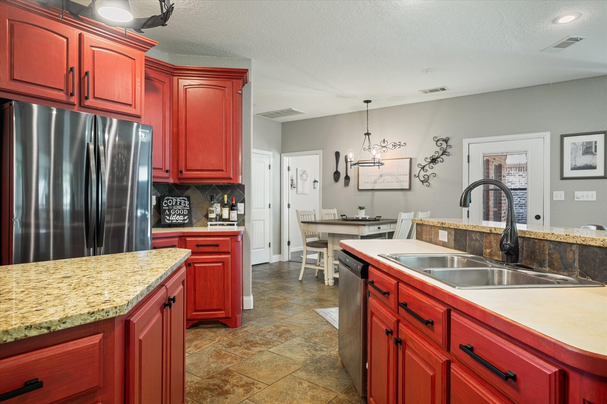 117 Ashlyn Court Whitesboro TX 76273