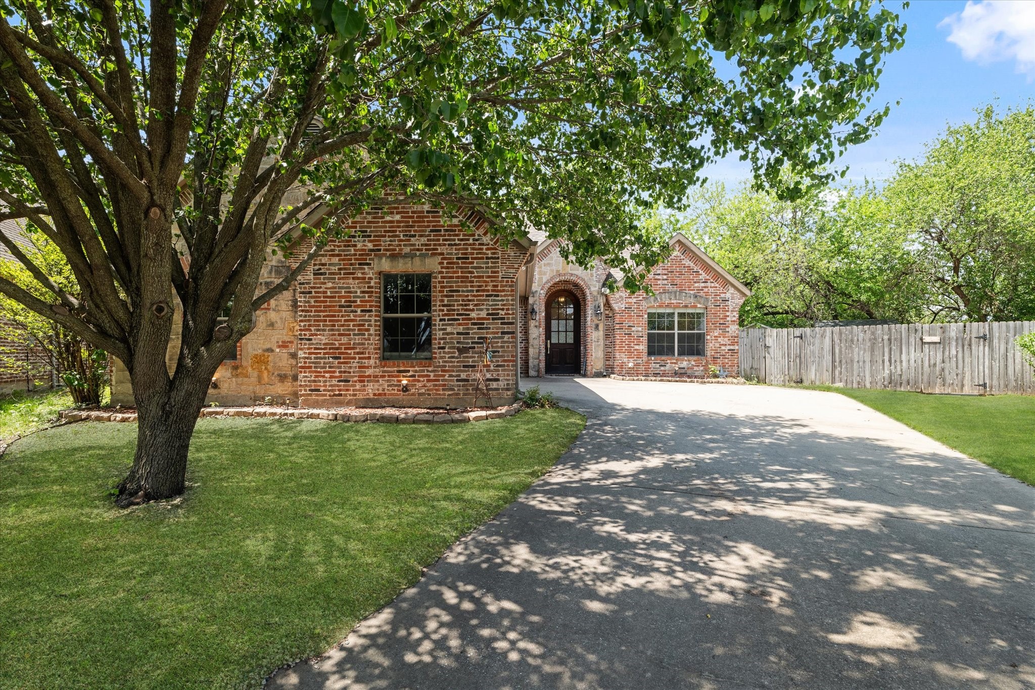 117 Ashlyn Court Whitesboro TX 76273
