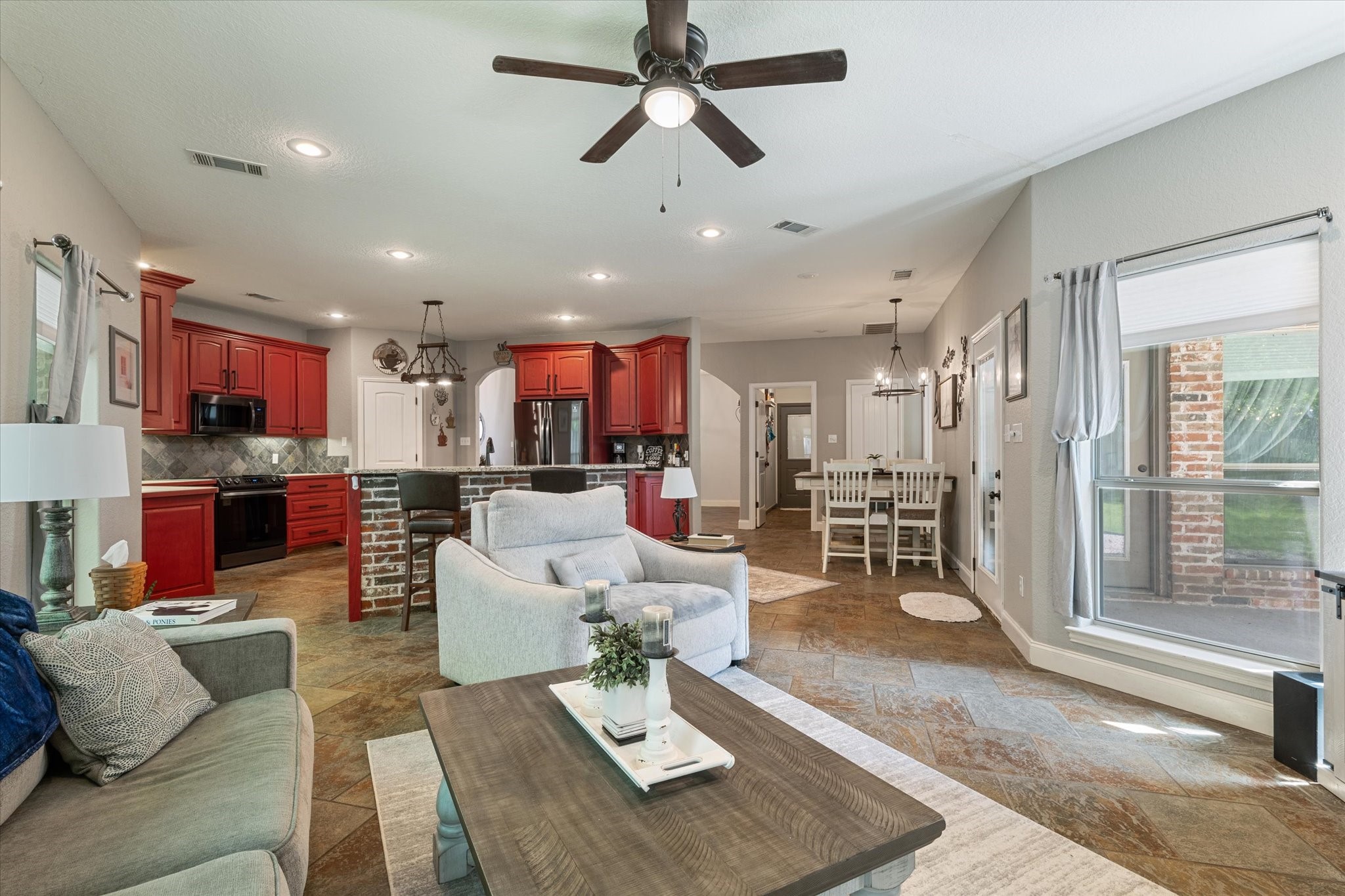 117 Ashlyn Court Whitesboro TX 76273
