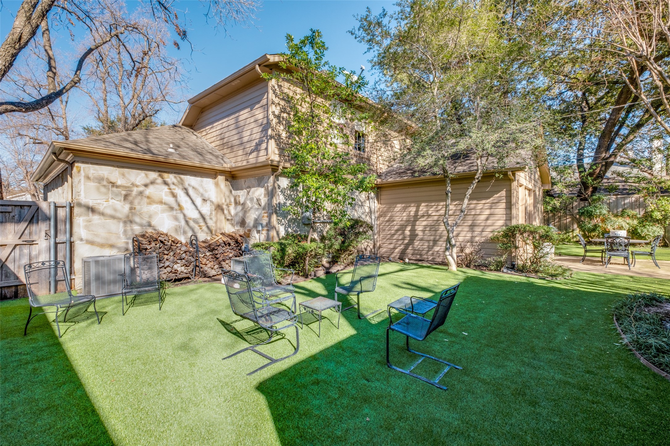5636 Southwestern Boulevard Dallas TX 75209