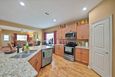 7064 Seton Hall Drive Fort Worth TX 76120