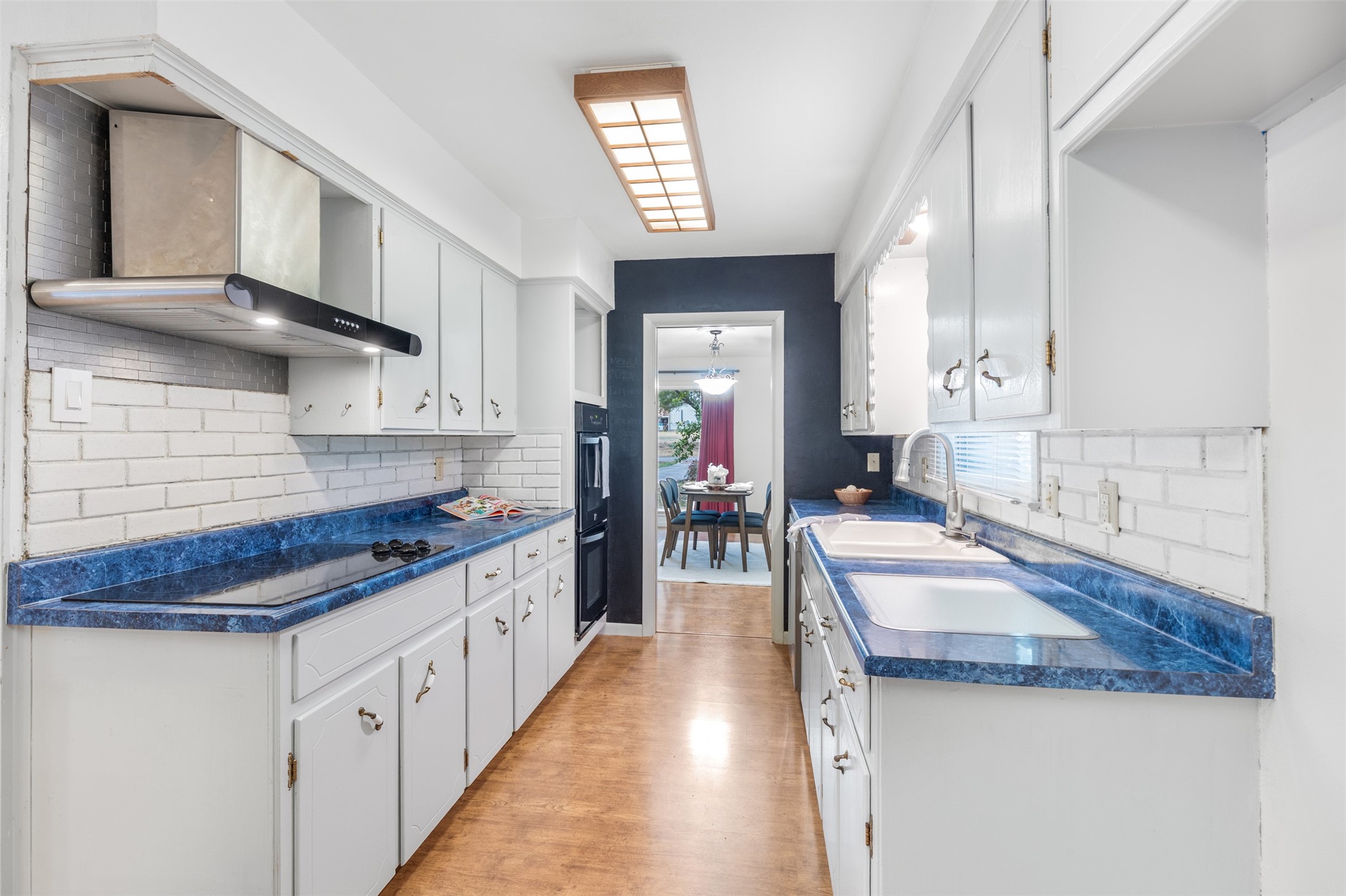 2713 Yorkshire Sherman TX 75092