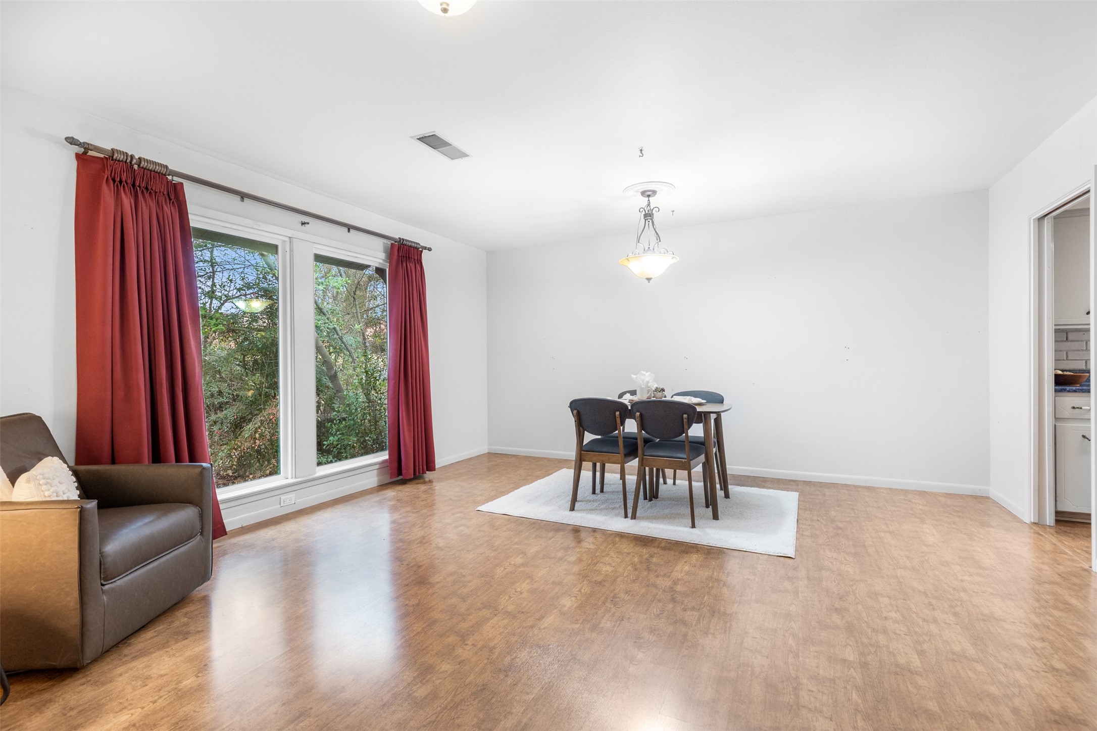 2713 Yorkshire Sherman TX 75092