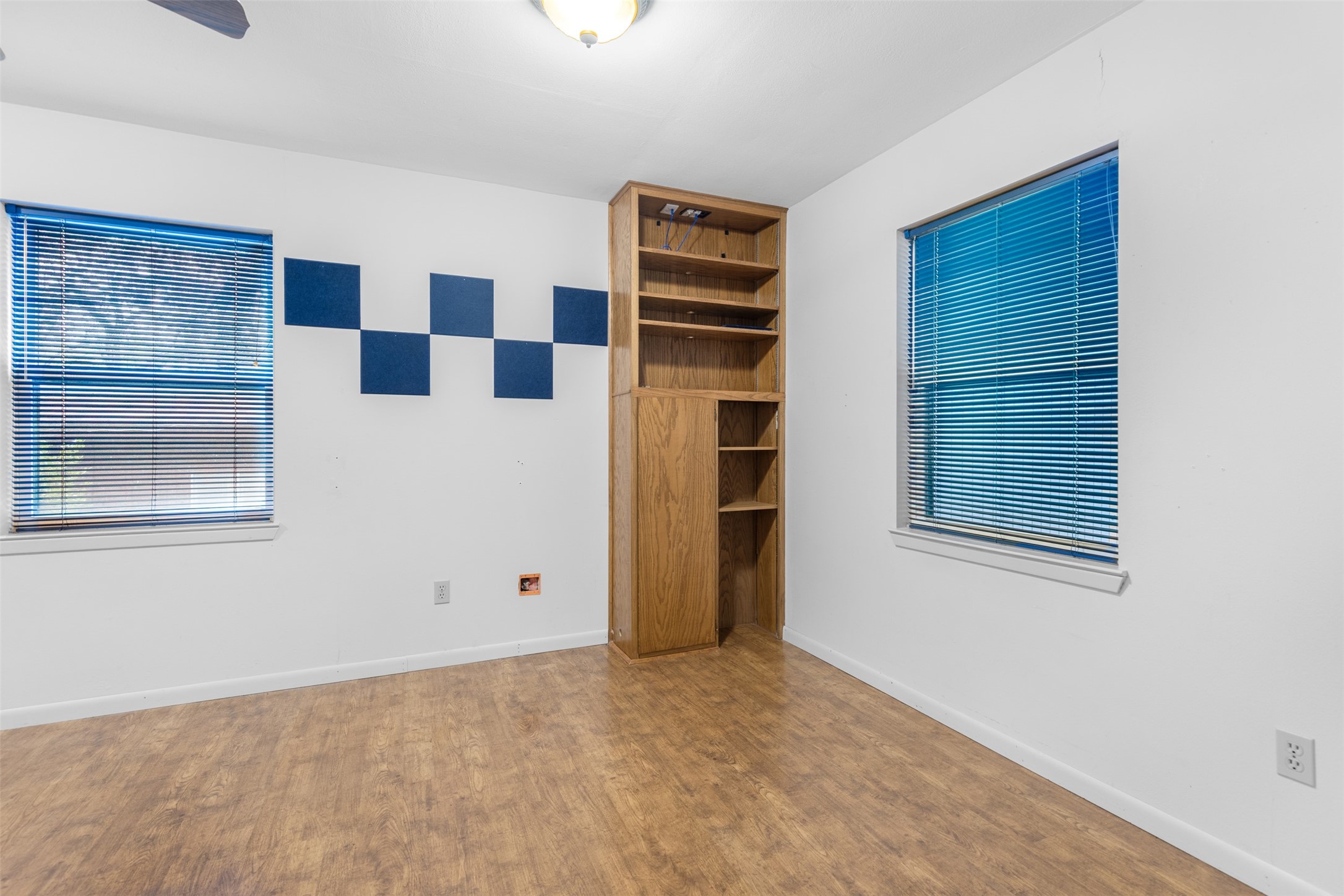 2713 Yorkshire Sherman TX 75092