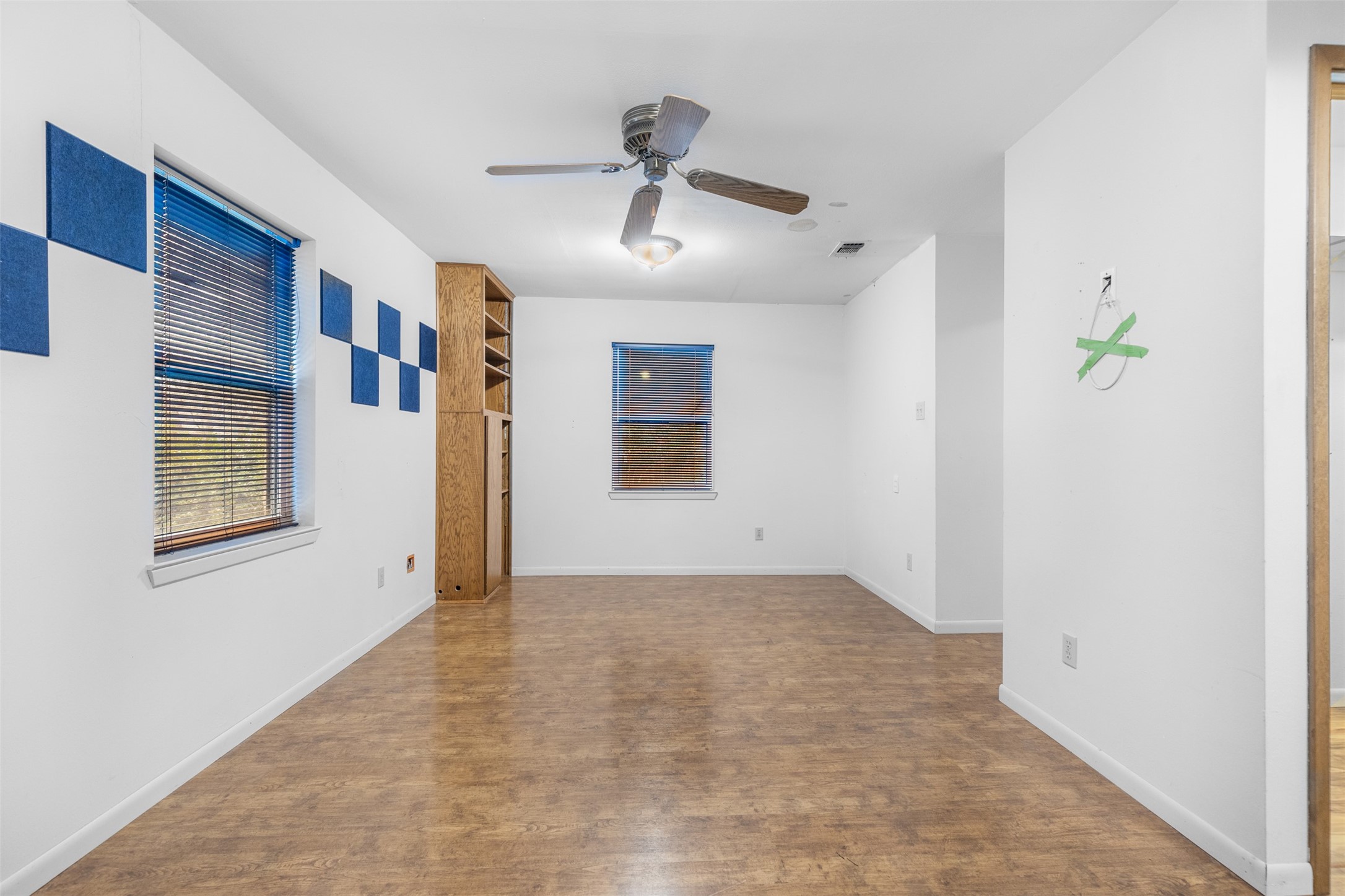 2713 Yorkshire Sherman TX 75092