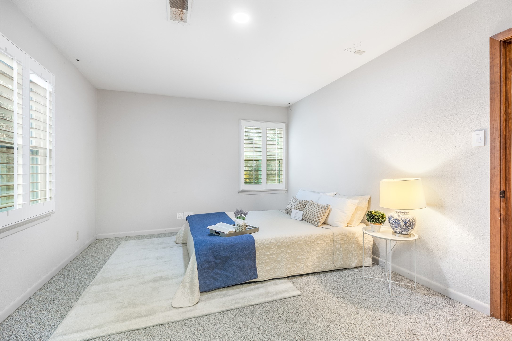 2713 Yorkshire Sherman TX 75092