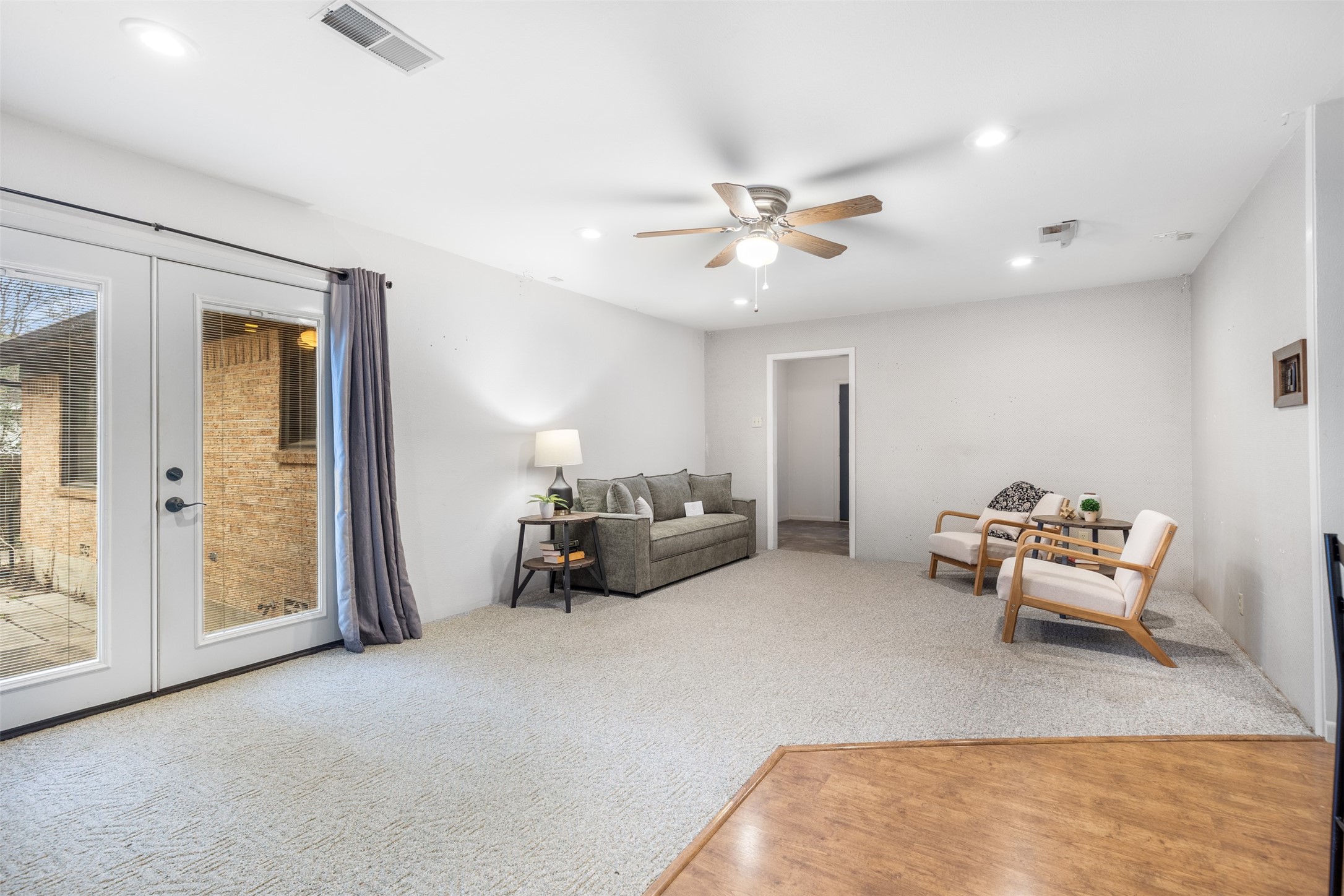 2713 Yorkshire Sherman TX 75092