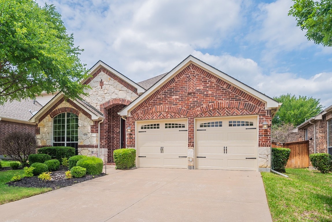 1271 Golf Club Drive Lantana TX 76226