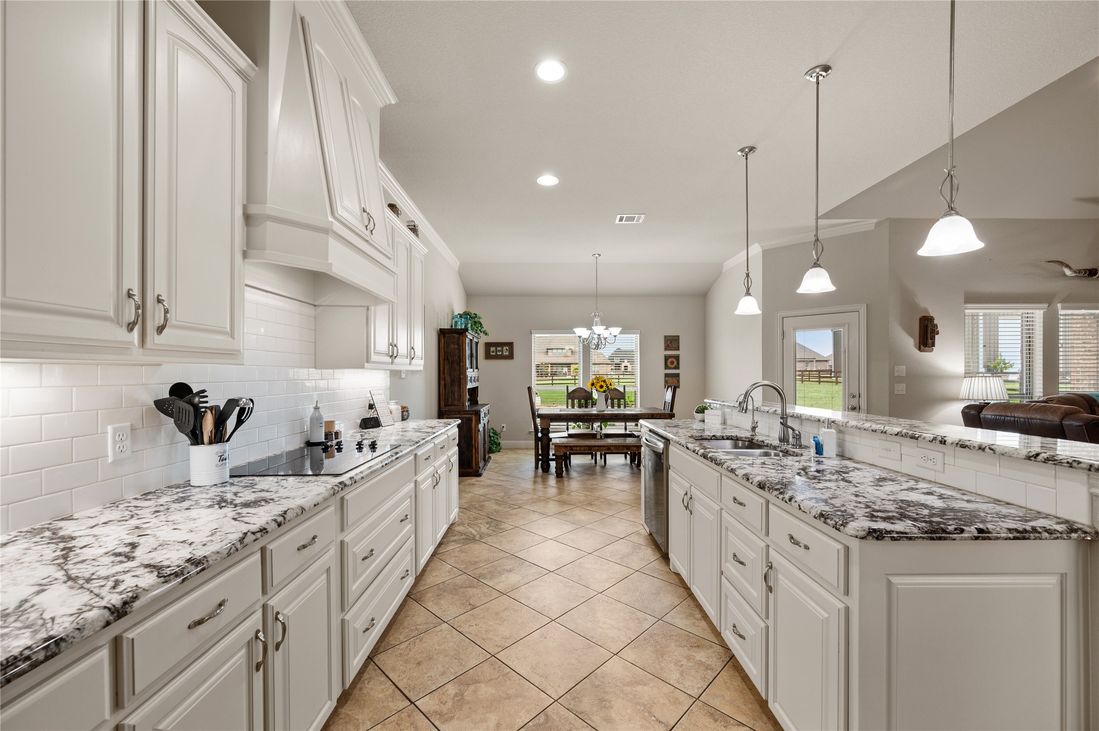 13330 Mcallen Lane Justin TX 76247