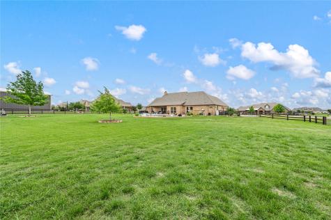 13330 Mcallen Lane Justin TX 76247