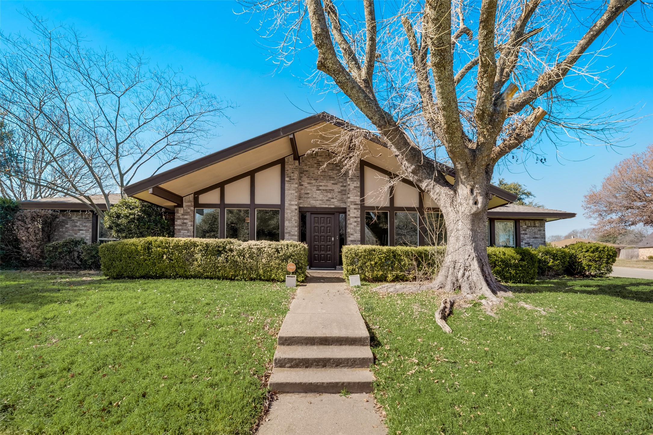 1203 Spring Lake Drive Duncanville TX 75137