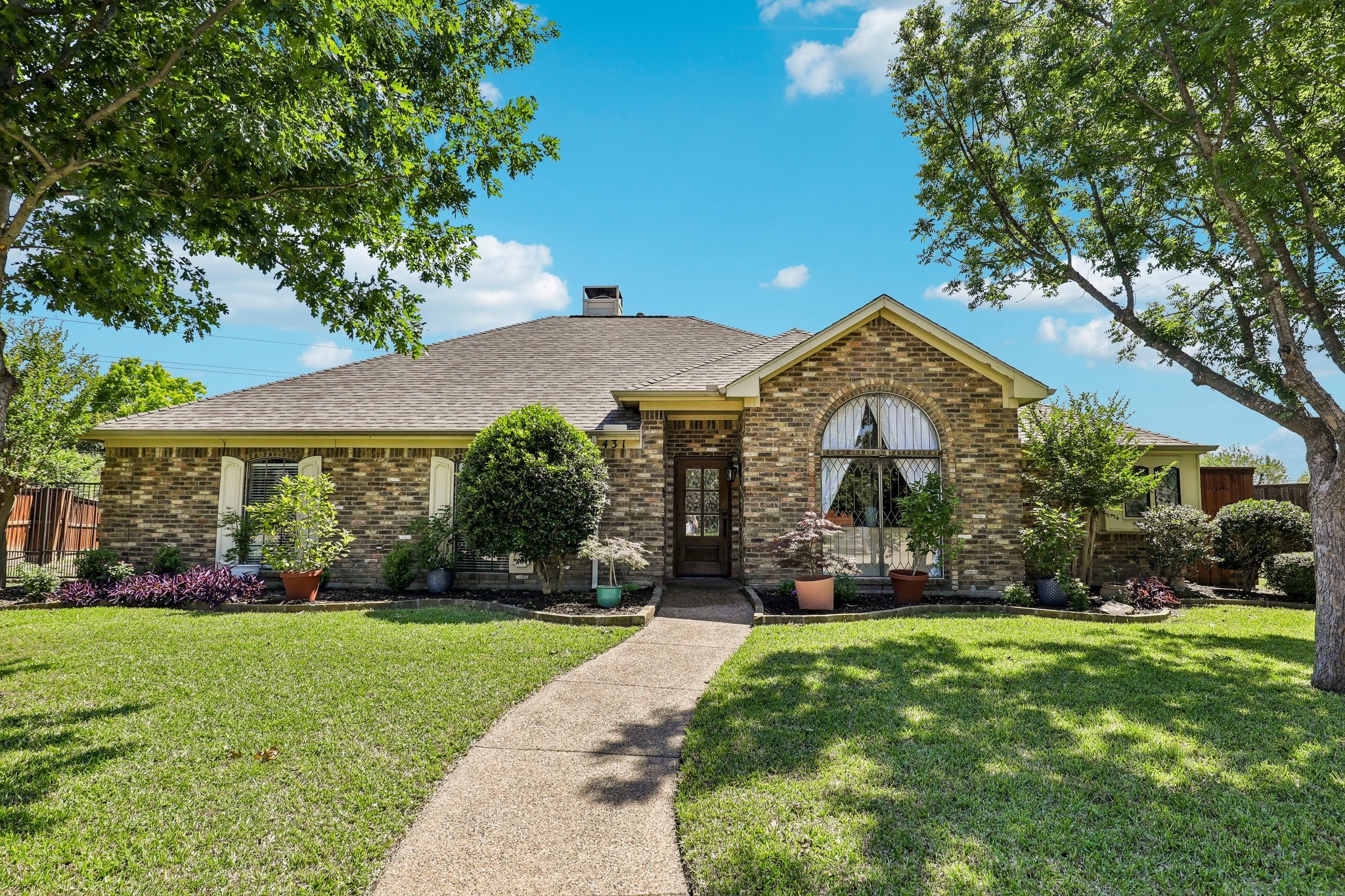 431 Creekside Lane Allen TX 75002