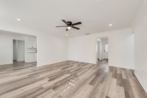 3601 Chicosa Trail Garland TX 75043