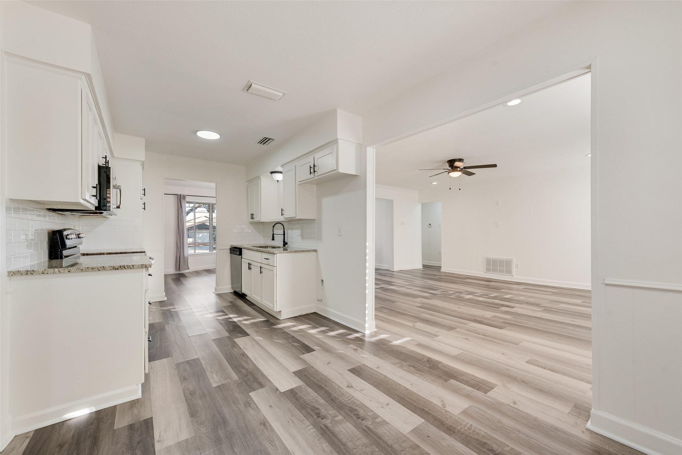 3601 Chicosa Trail Garland TX 75043
