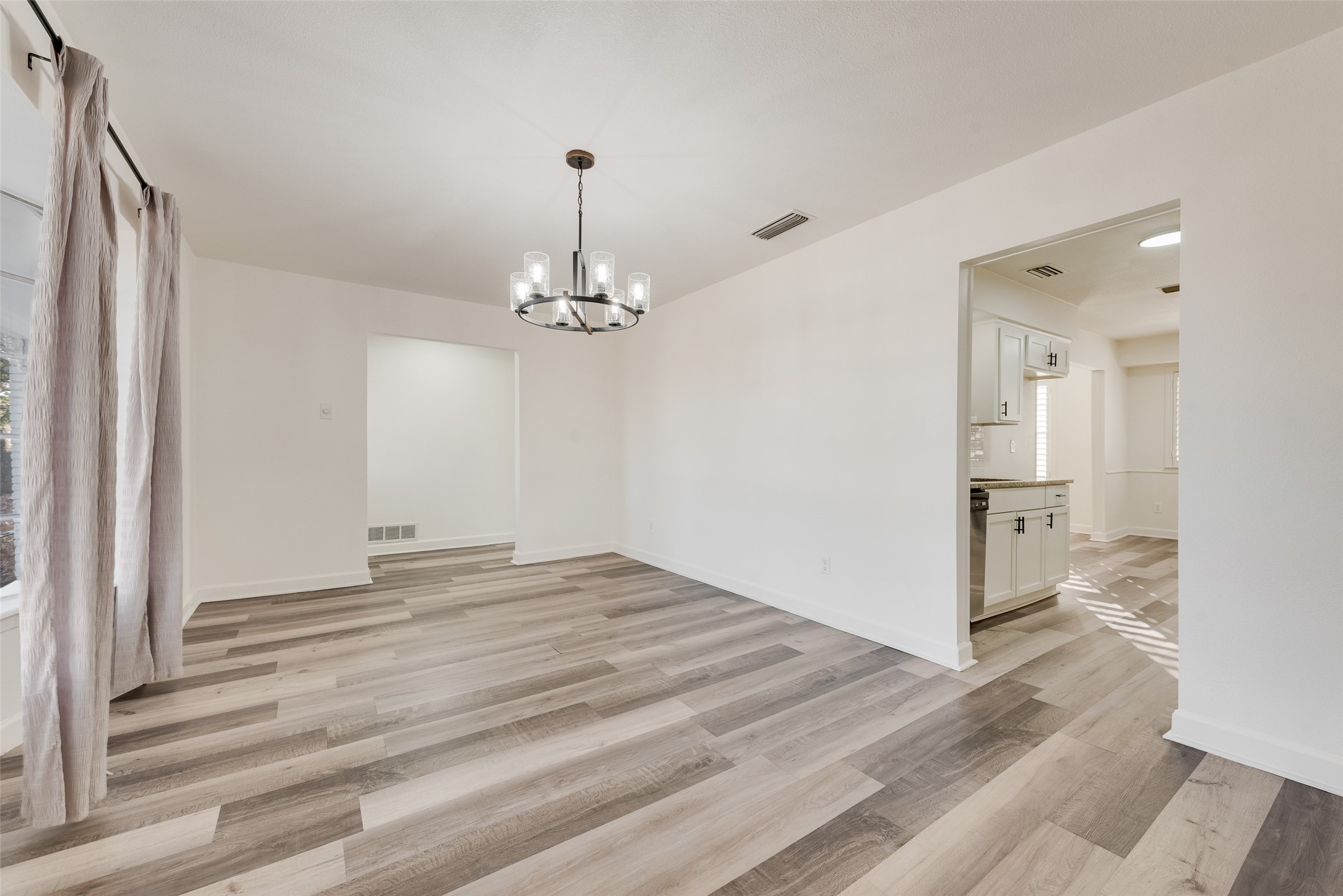 3601 Chicosa Trail Garland TX 75043