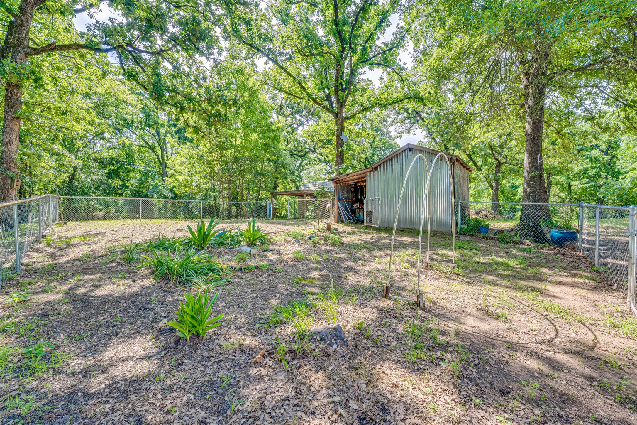 1013 Whispering Springs Drive Tool TX 75143