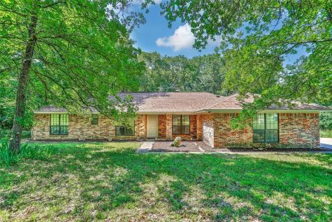 1385 County Road 297 Gainesville TX 76240