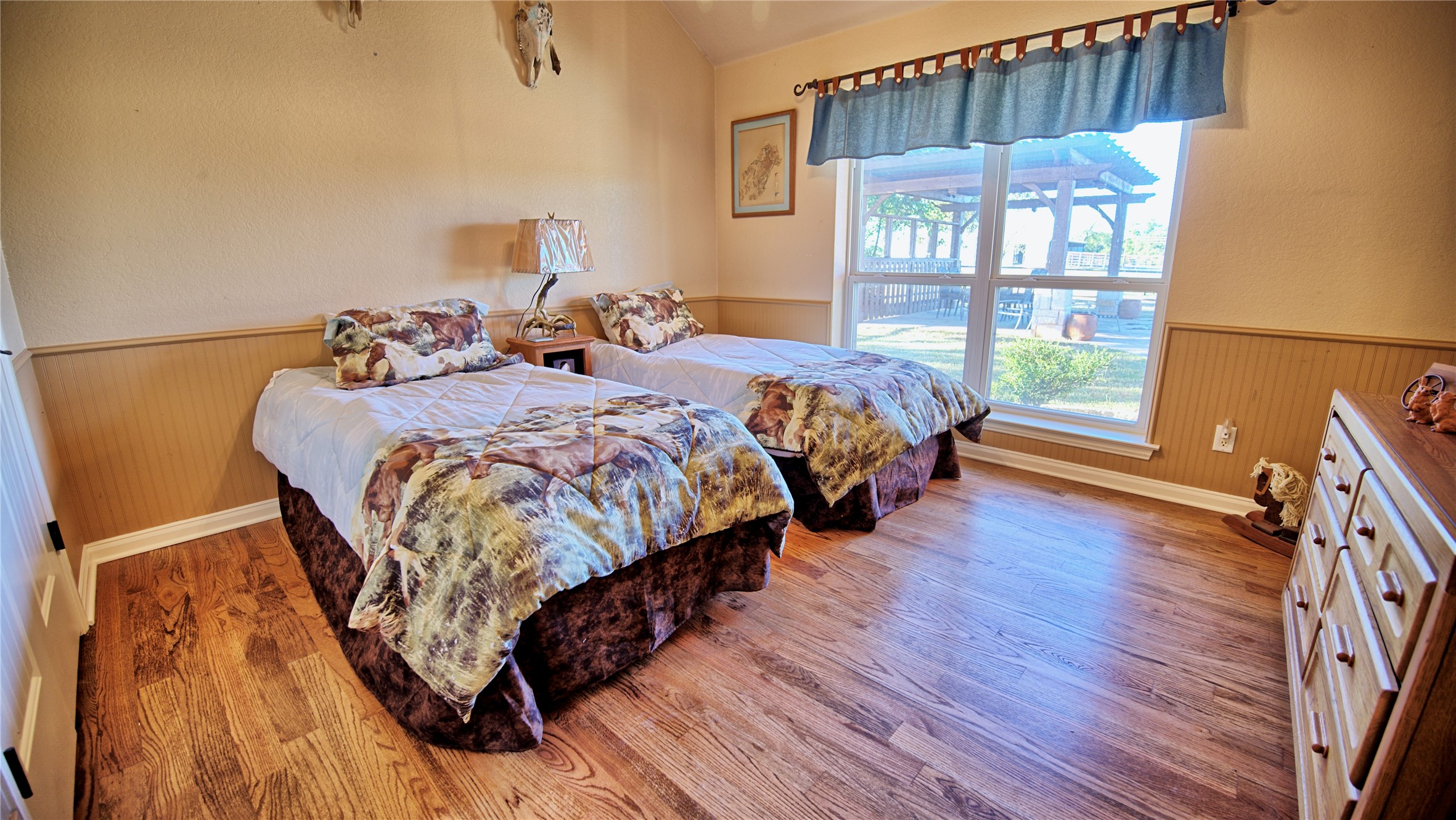 202 County Road 3470 Paradise TX 76073