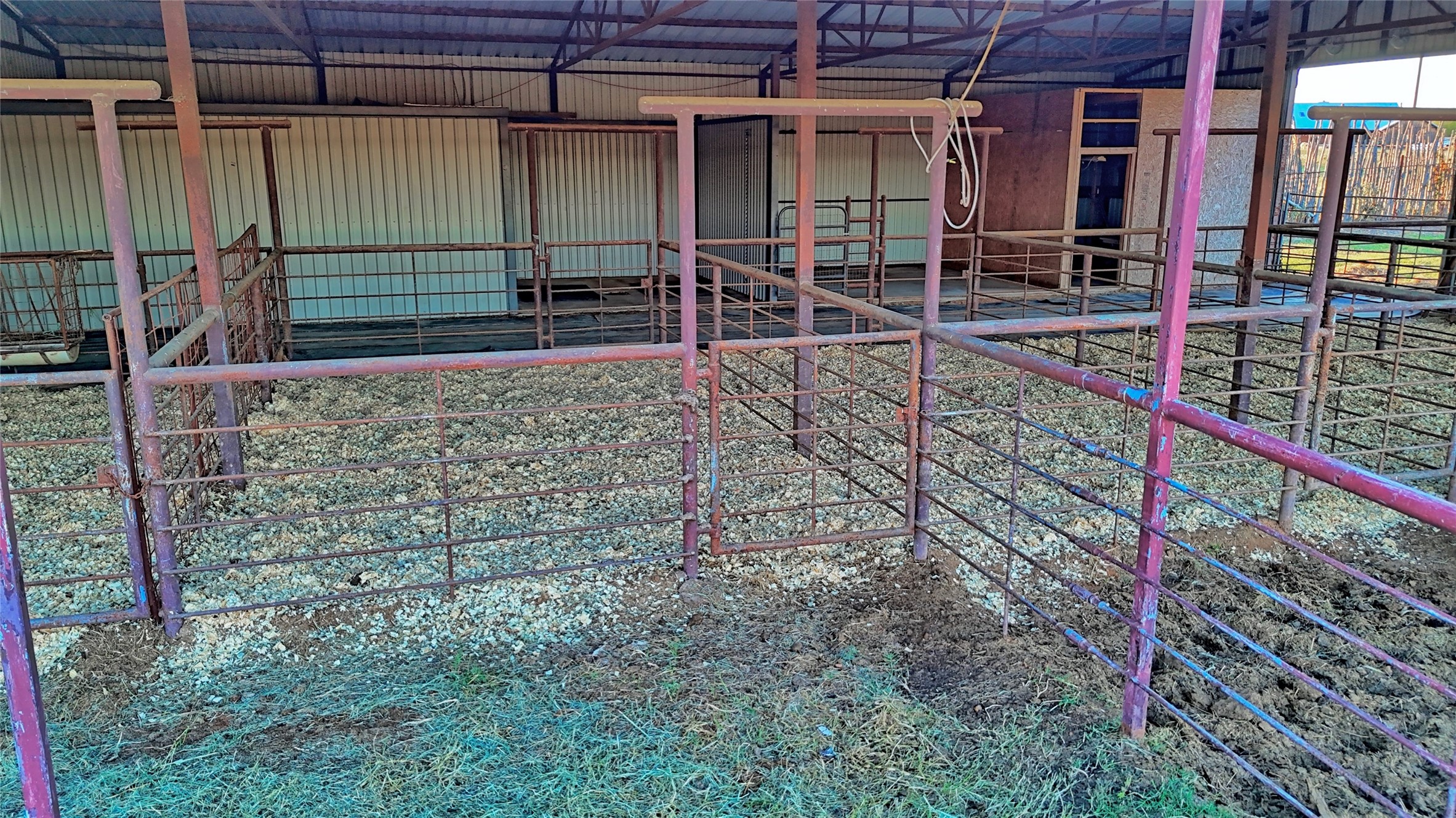 202 County Road 3470 Paradise TX 76073