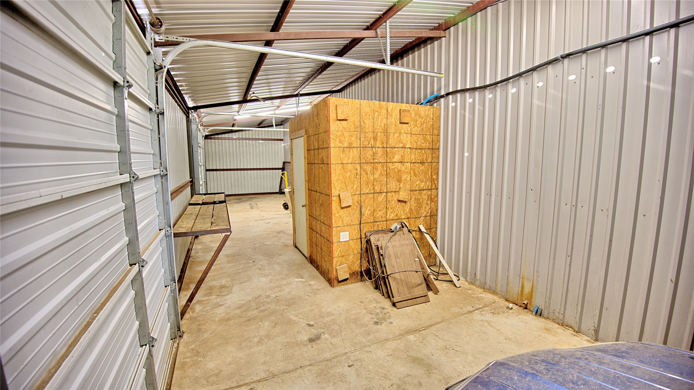 202 County Road 3470 Paradise TX 76073