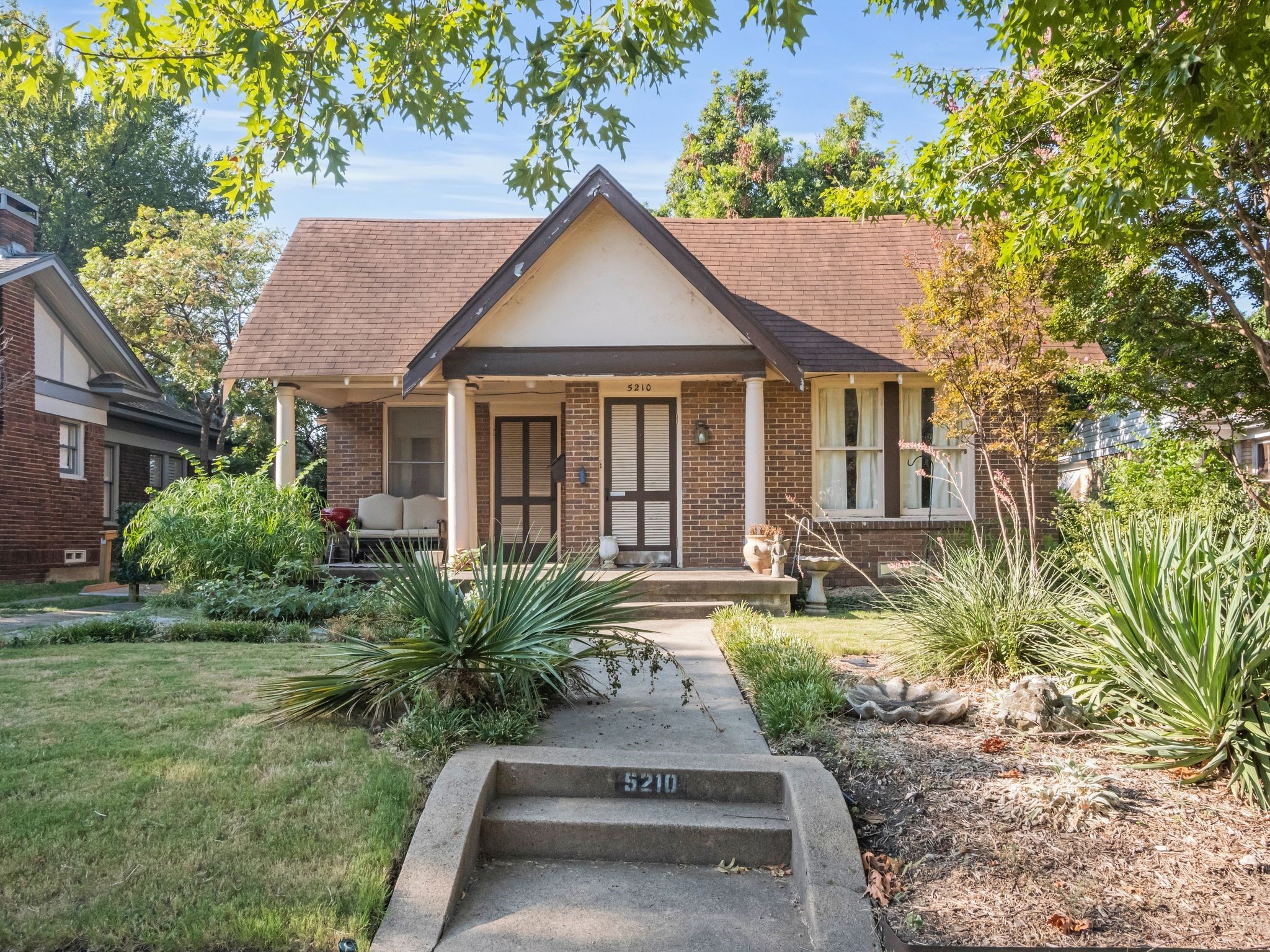 5210 Vickery Boulevard Dallas TX 75206