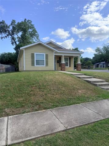 4421 E Kellis Street Fort Worth TX 76119