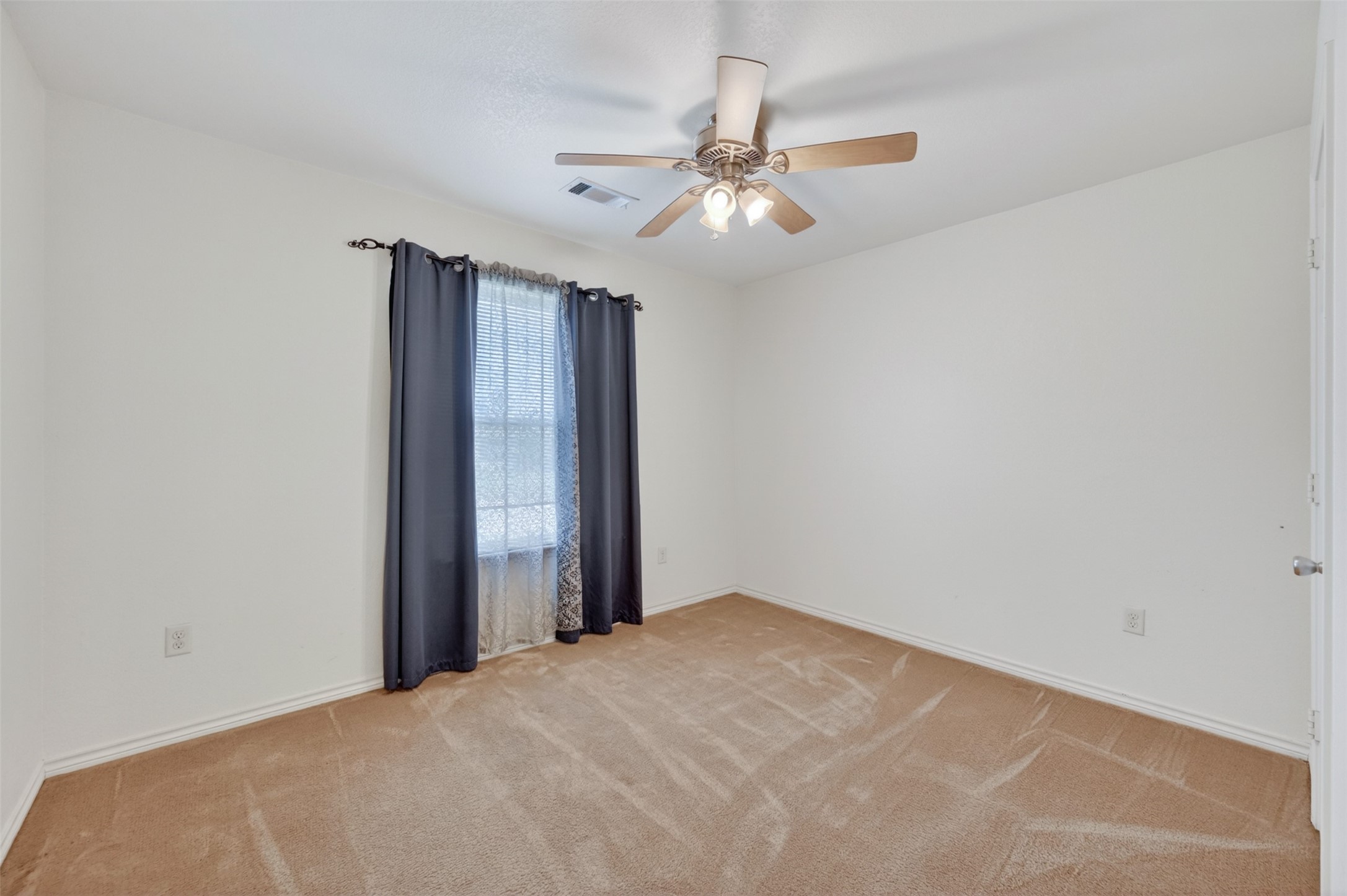 4421 E Kellis Street Fort Worth TX 76119