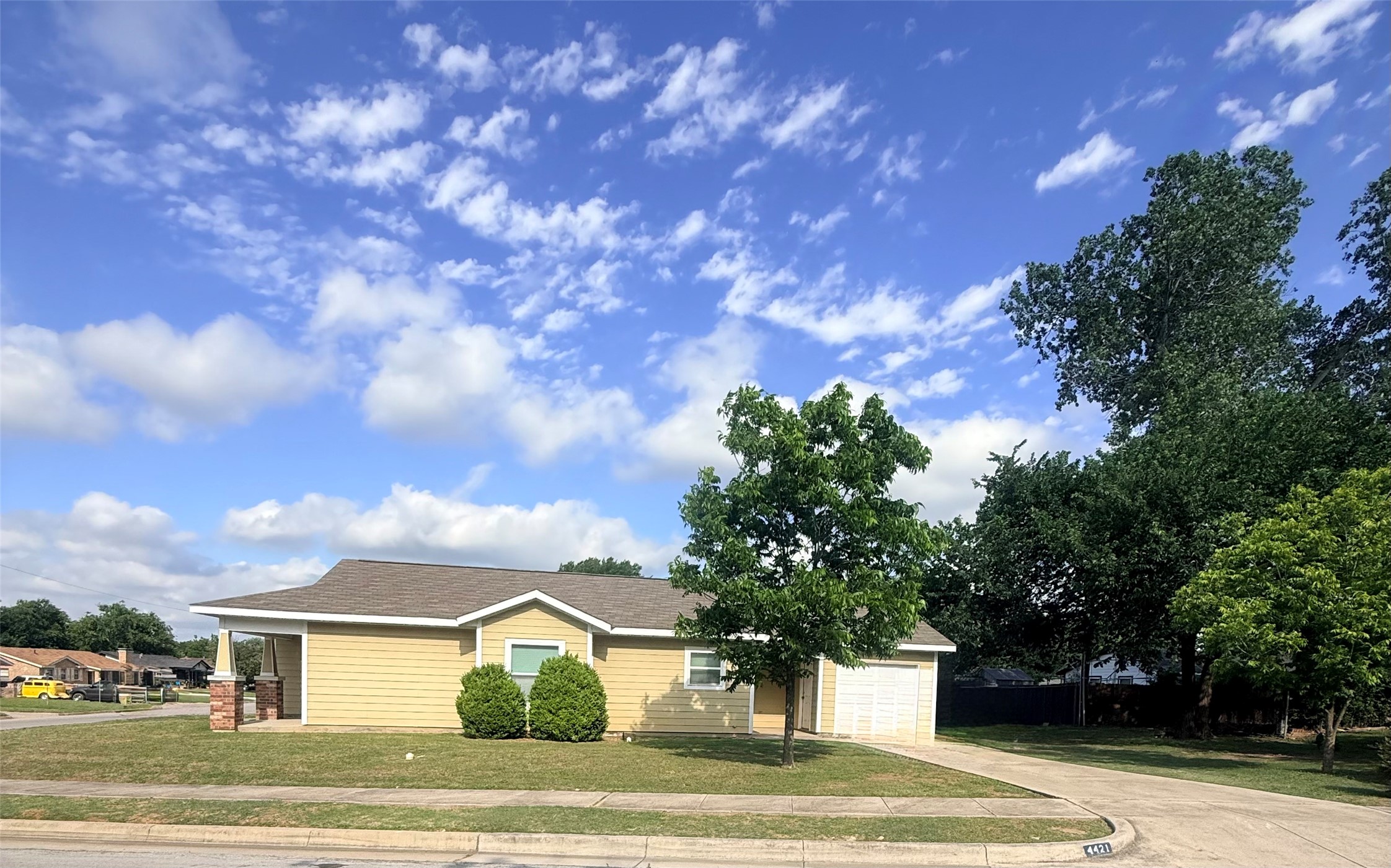 4421 E Kellis Street Fort Worth TX 76119