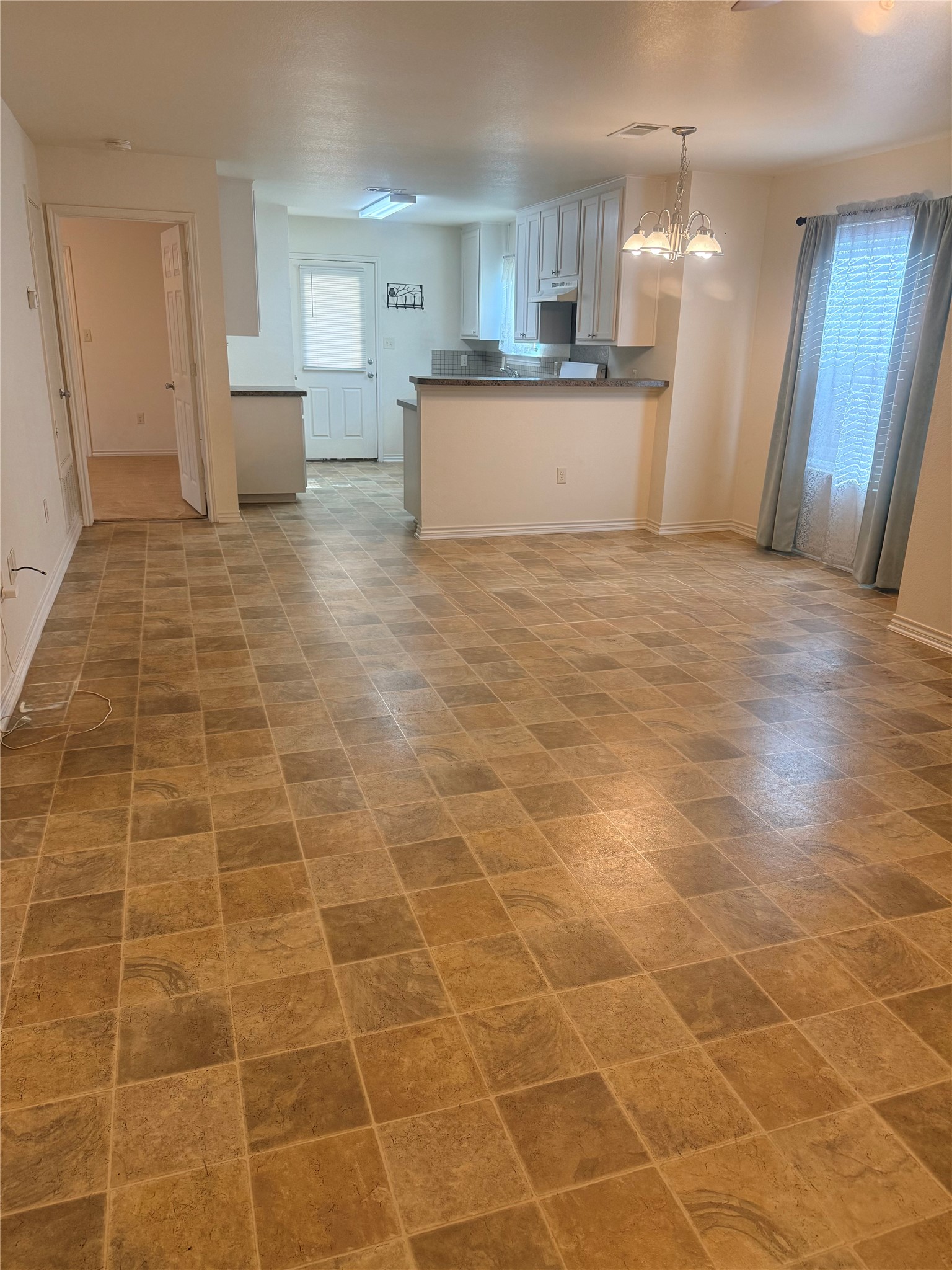 4421 E Kellis Street Fort Worth TX 76119