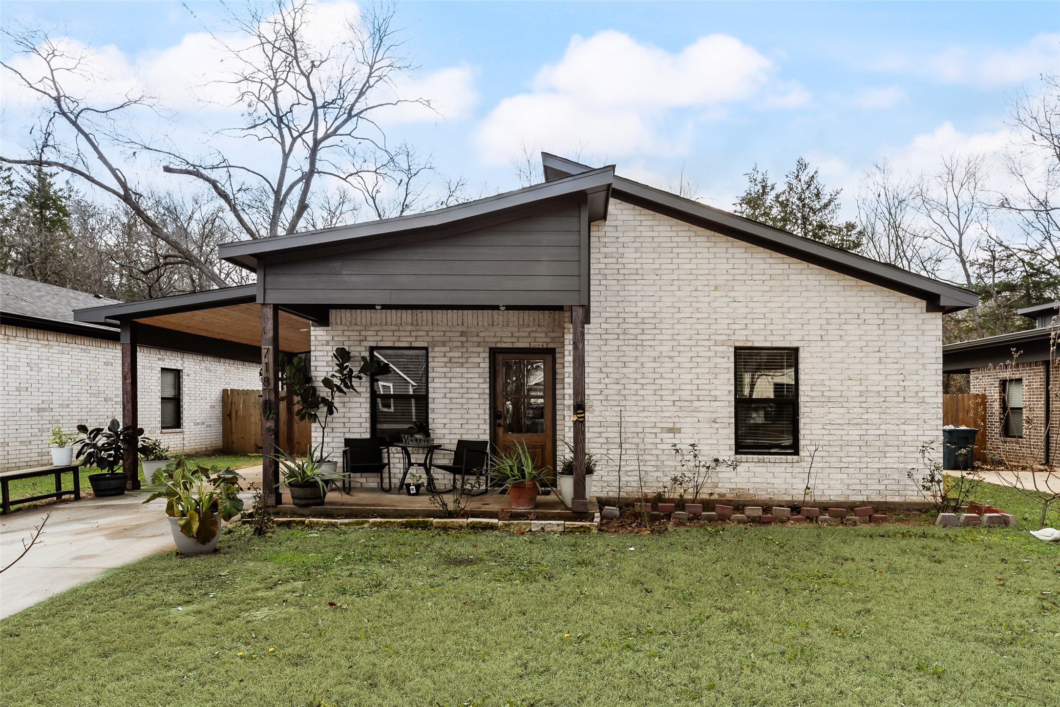 718 E Crawford Street Denison TX 75021
