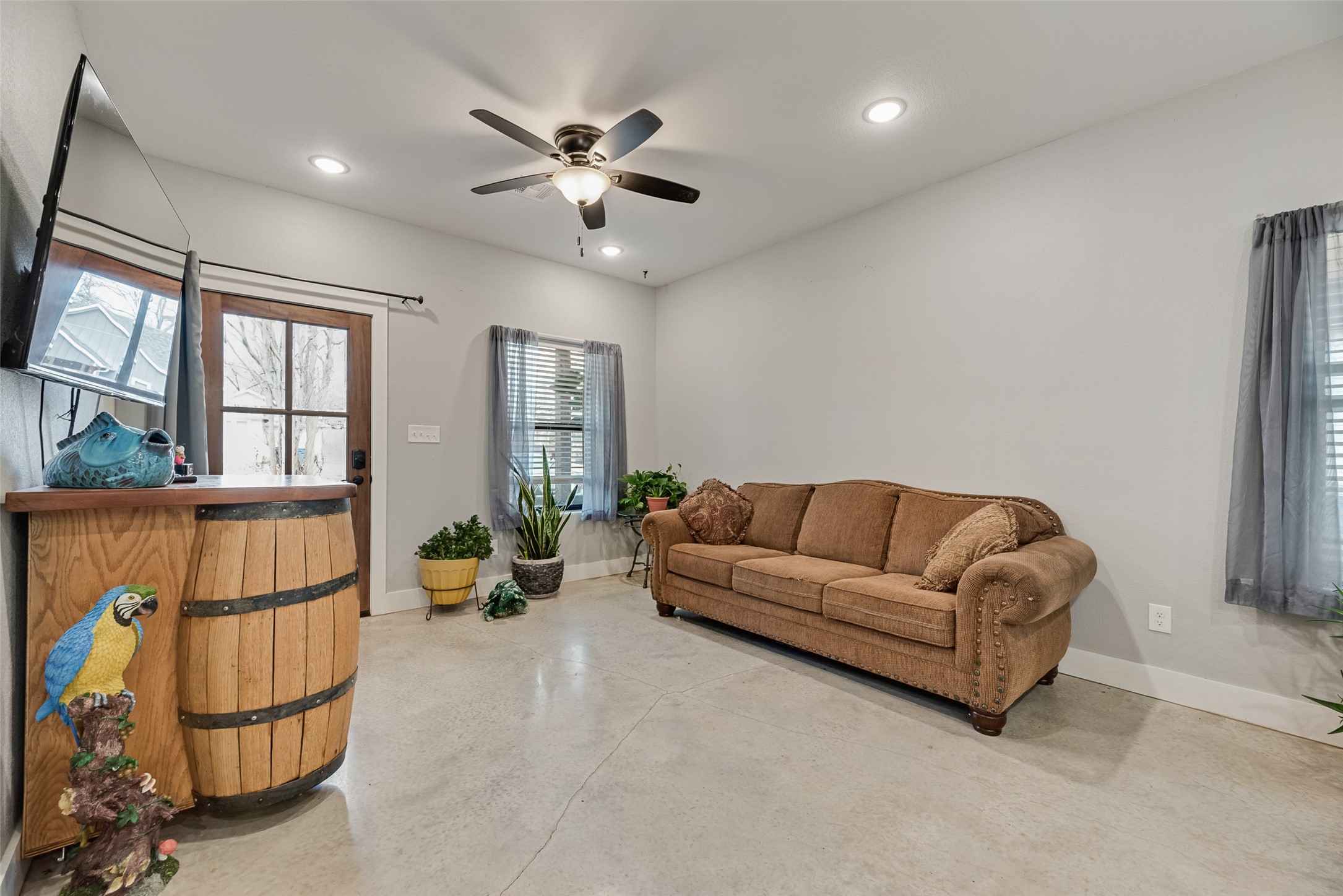 718 E Crawford Street Denison TX 75021