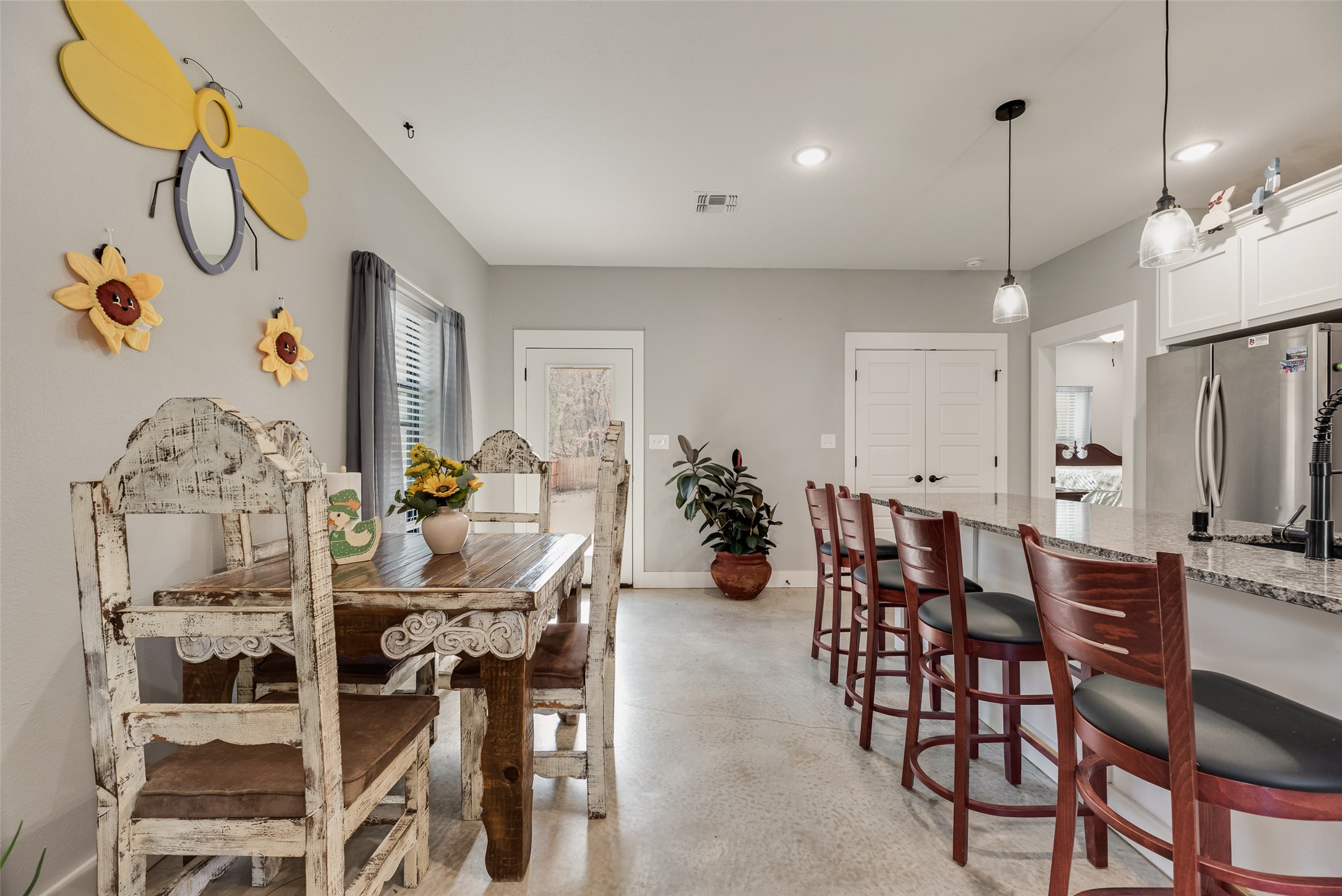 718 E Crawford Street Denison TX 75021