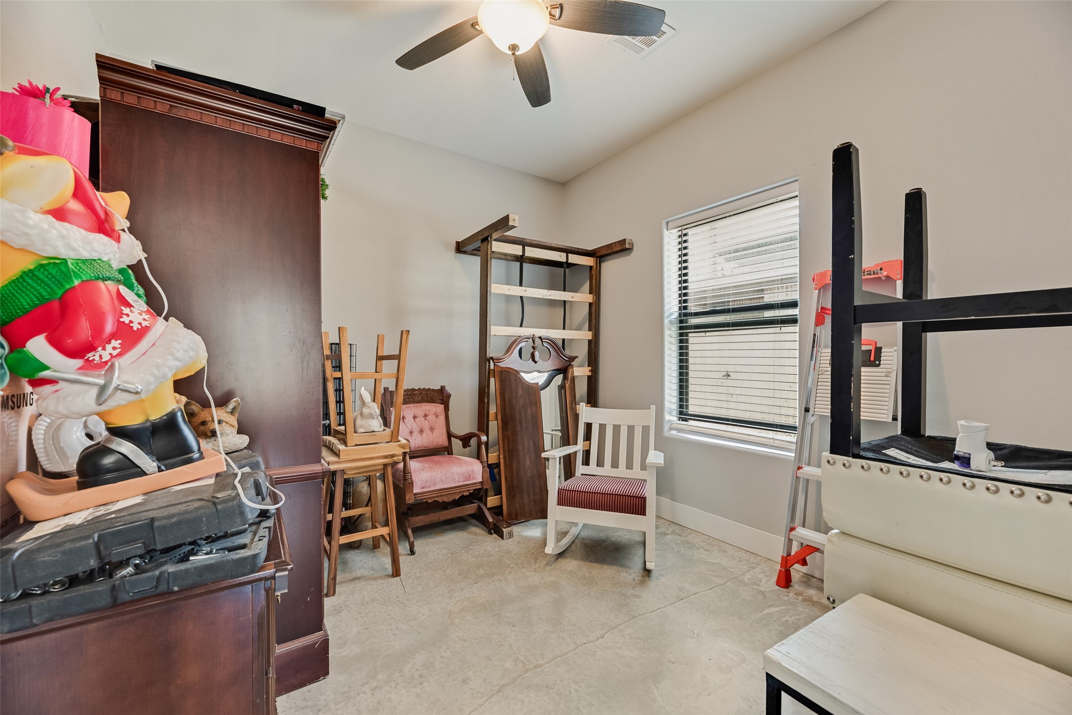 718 E Crawford Street Denison TX 75021
