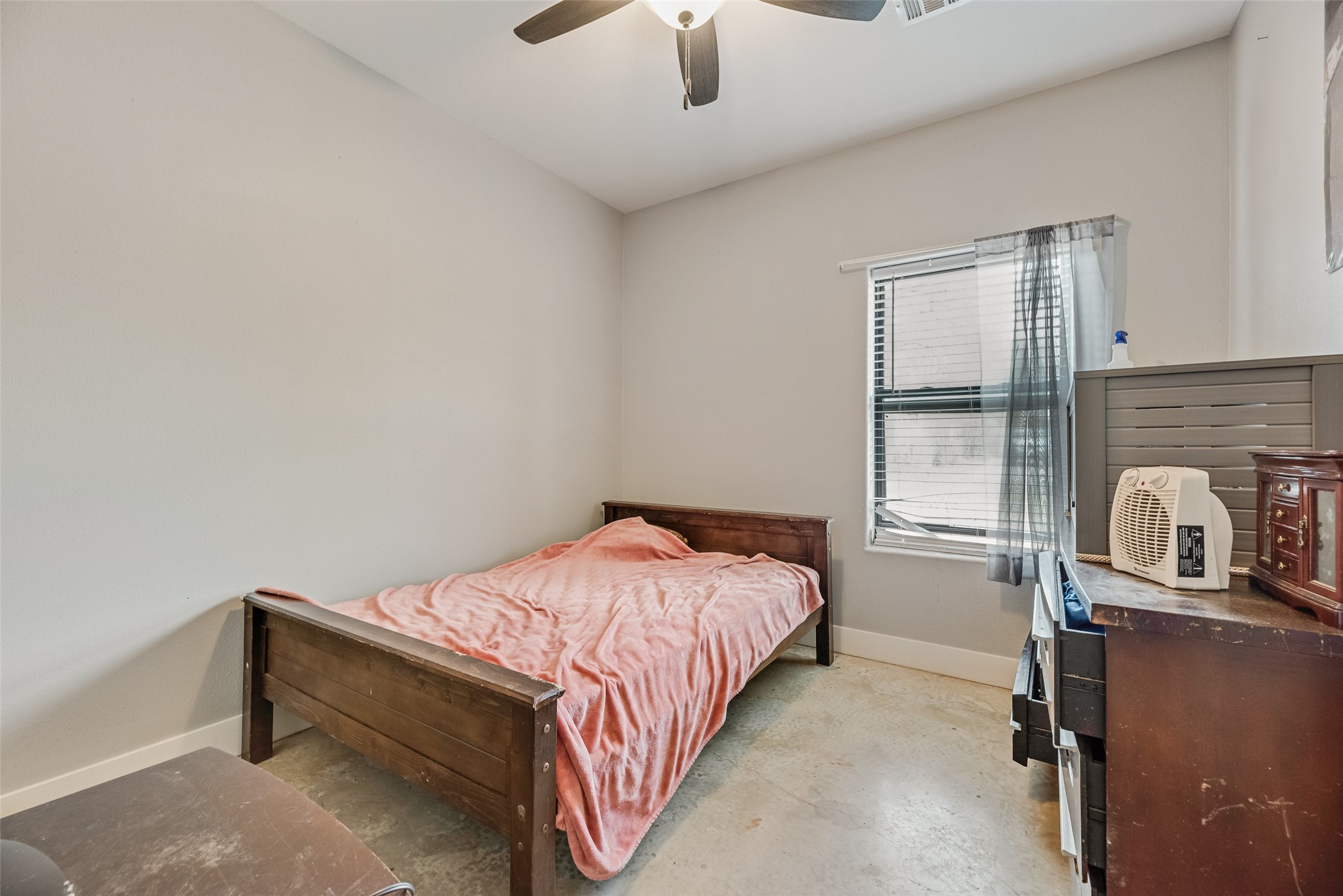 718 E Crawford Street Denison TX 75021