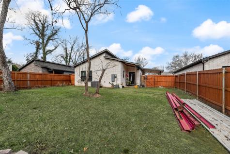 718 E Crawford Street Denison TX 75021