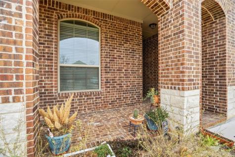 136 Colonial Drive Joshua TX 76058