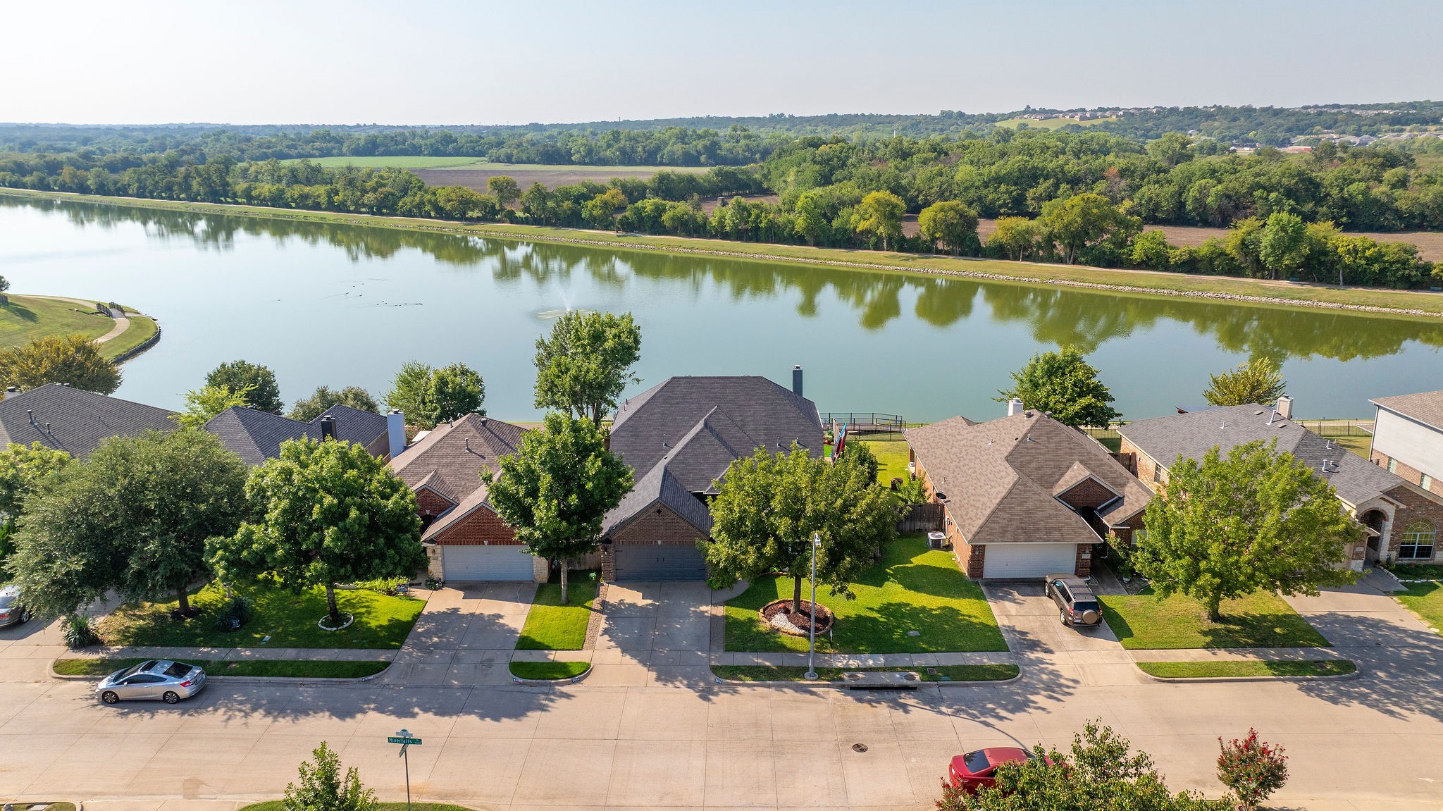 9040 River Falls Drive Fort Worth TX 76118